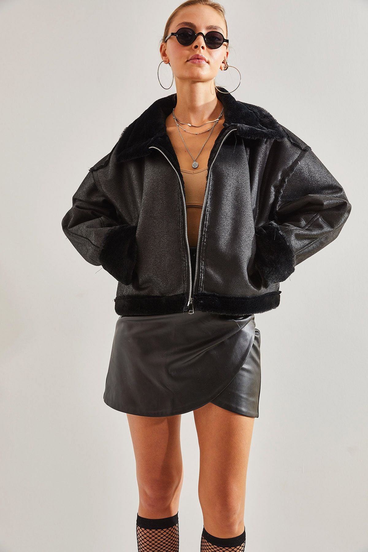 Woman Leather Plush Araboy Coat 2326