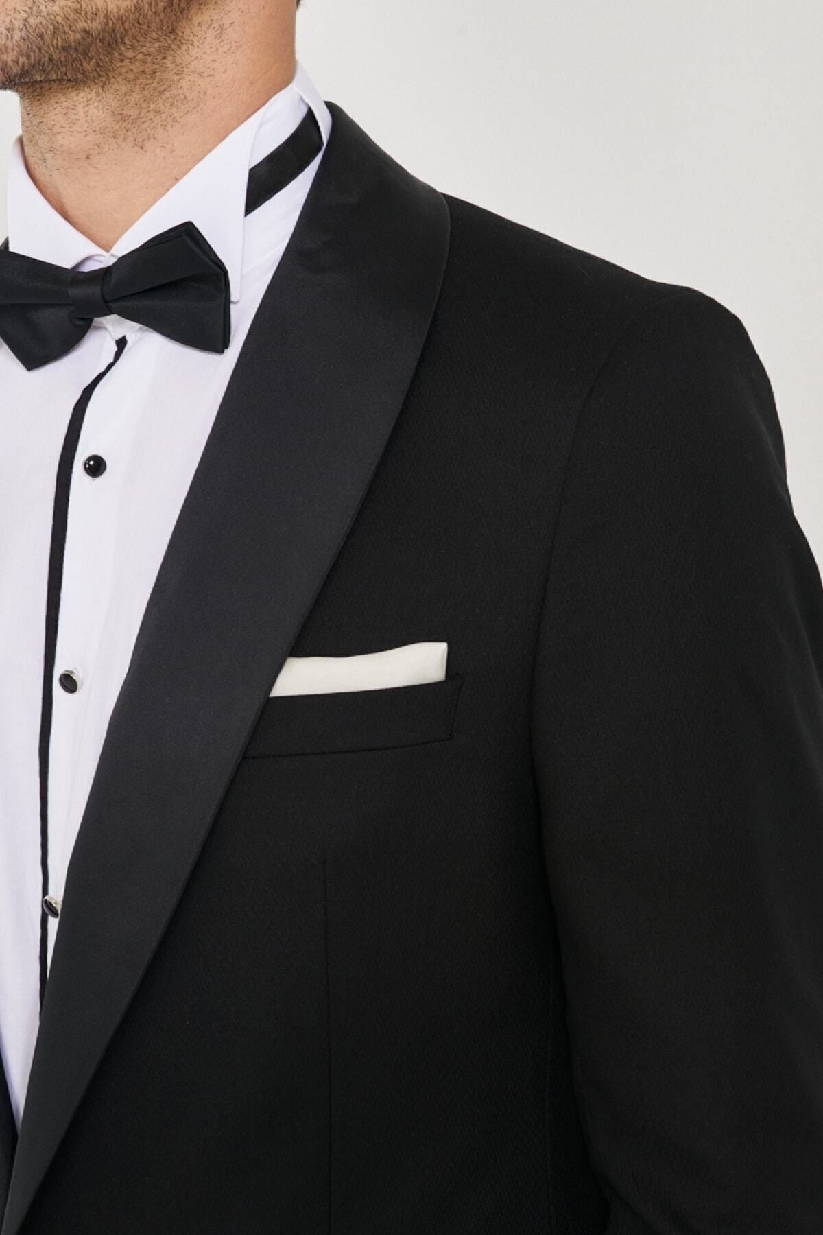 Men's black slim fit narrow cut narrow cut mono collar porch tuxedo with patterned patterned grooming