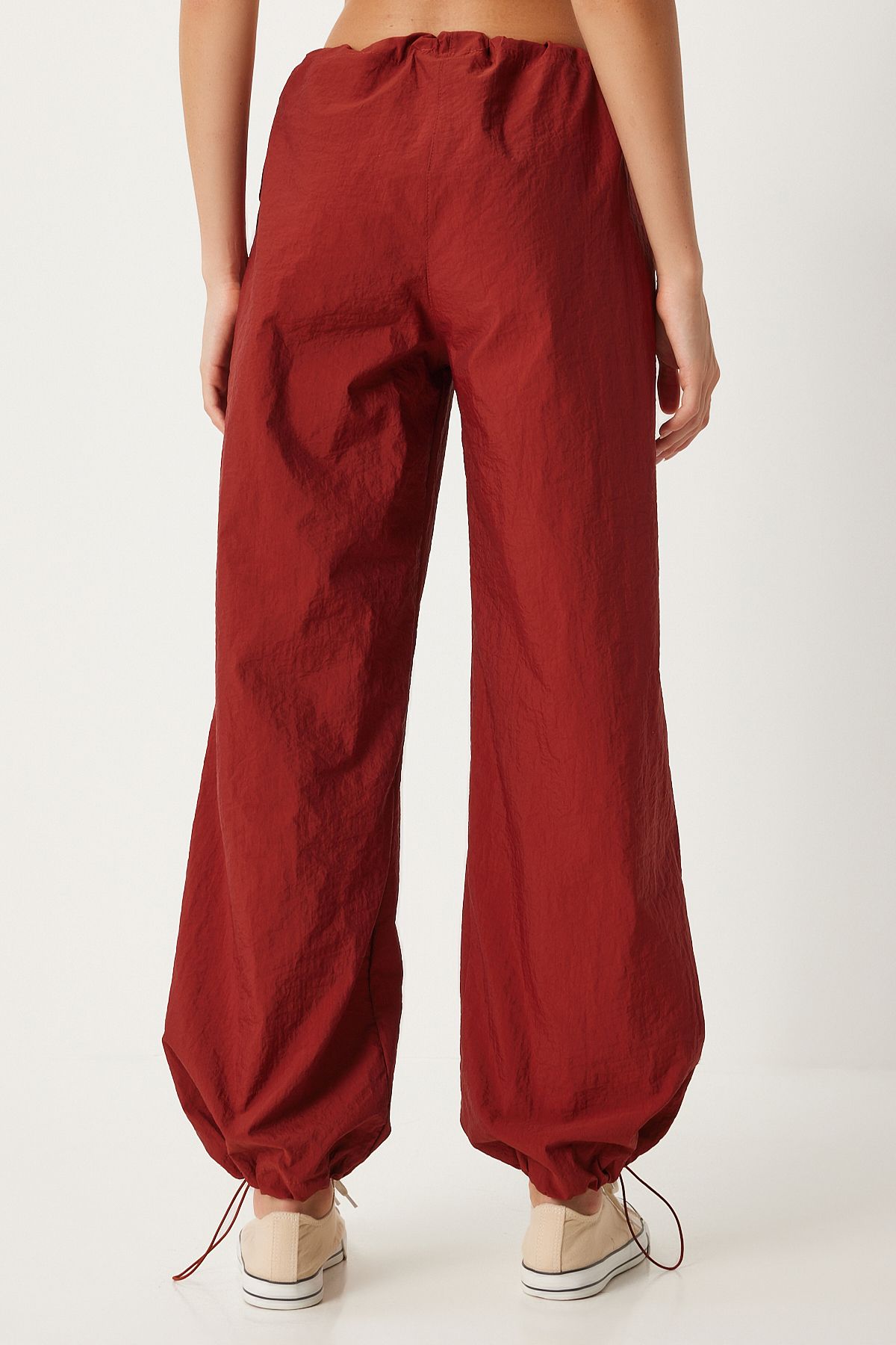Female Tile Pocket Parachute Shalwar Pants FN03274