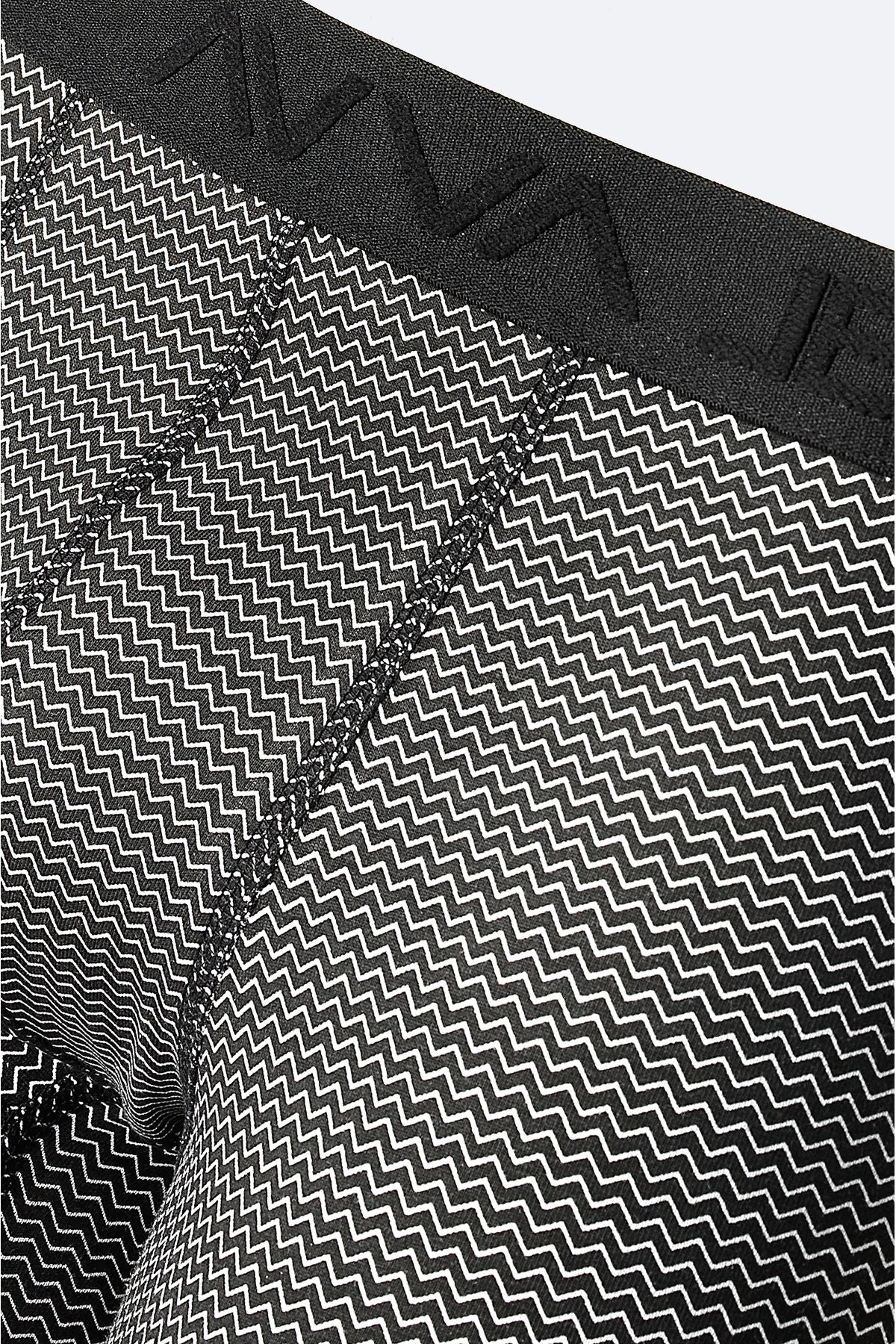Men's Black Cotton Flexible Patterned Boxer A32Y9503