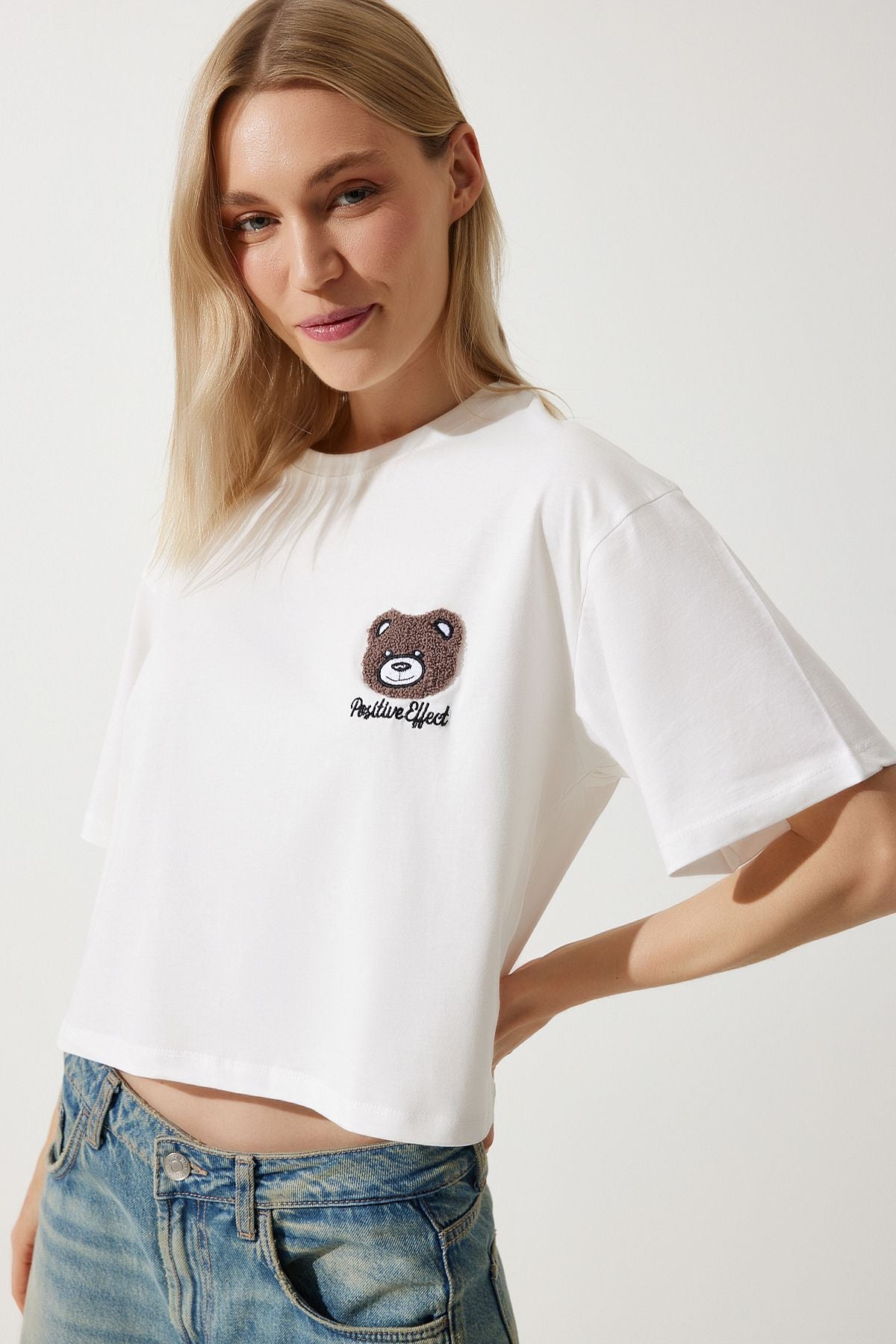 Female ecru teddy bear arms Crop knitting T-shirt HF00456