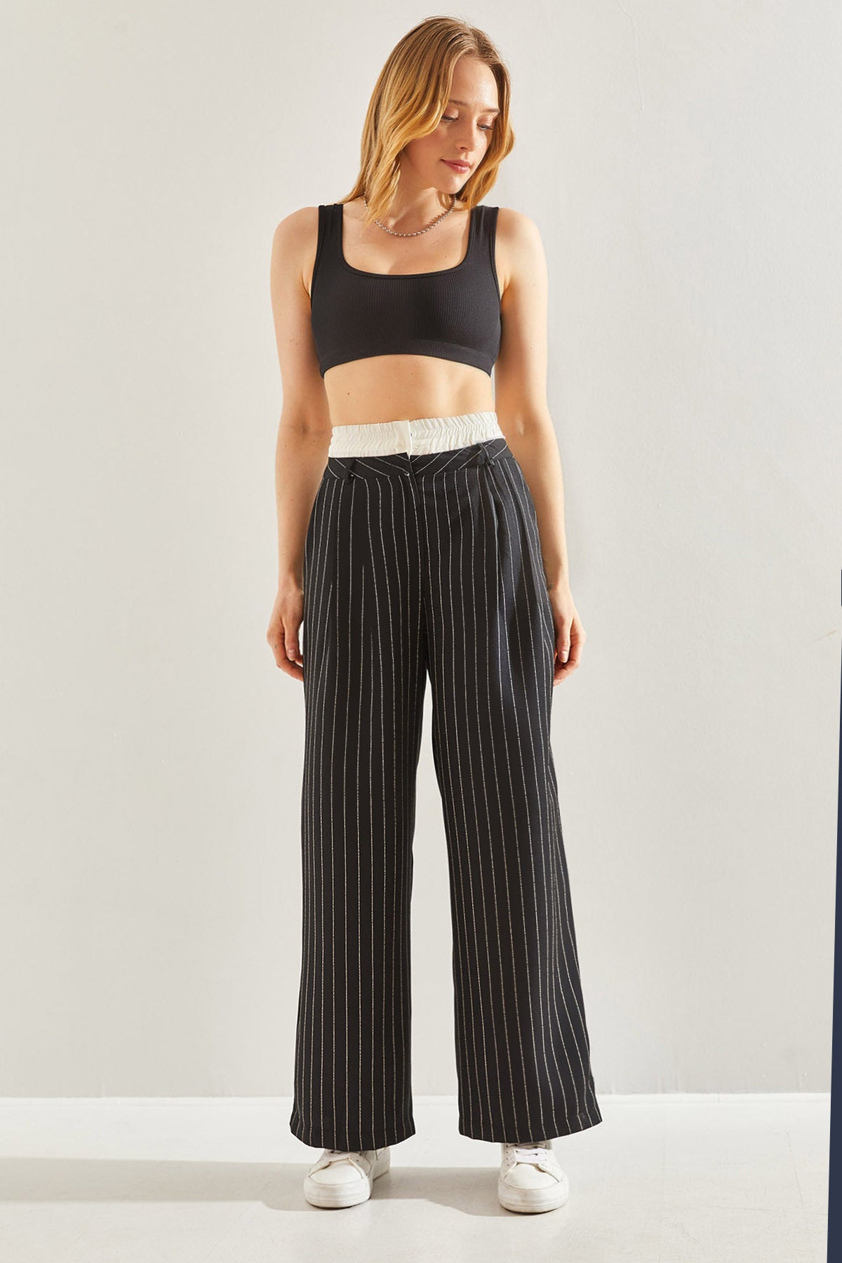 Women's Contrast Waist Detailed Striped Woven Trousers 60241010