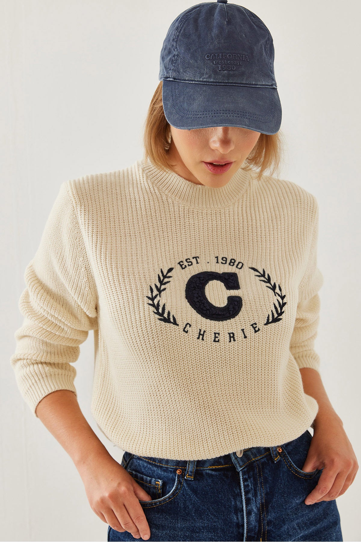 Women's Crew Neck Embroidered Thessaloniki Knitwear Sweater 20247528