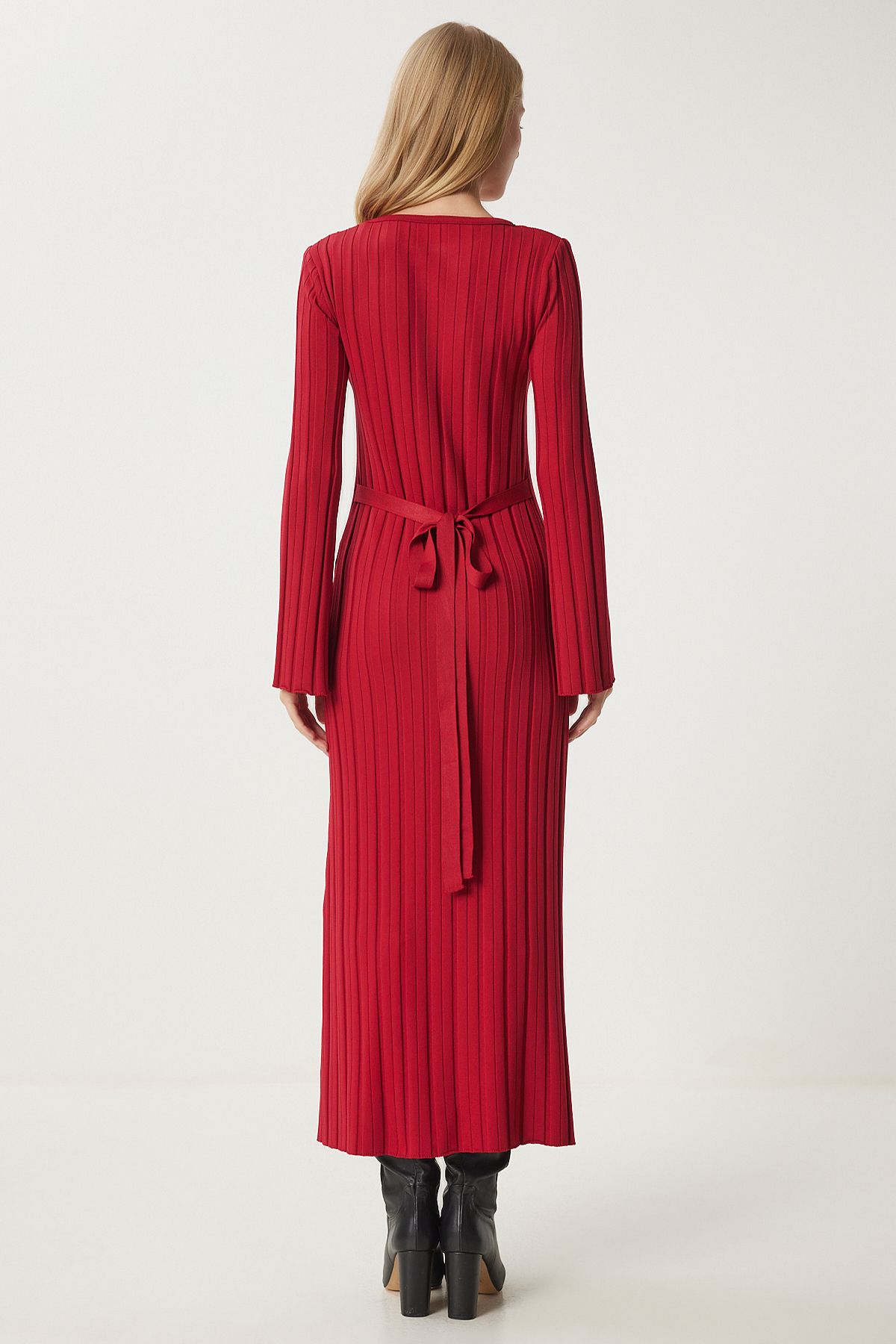 Woman Red Belt Remvous Long Knitwear Dress Ki00108