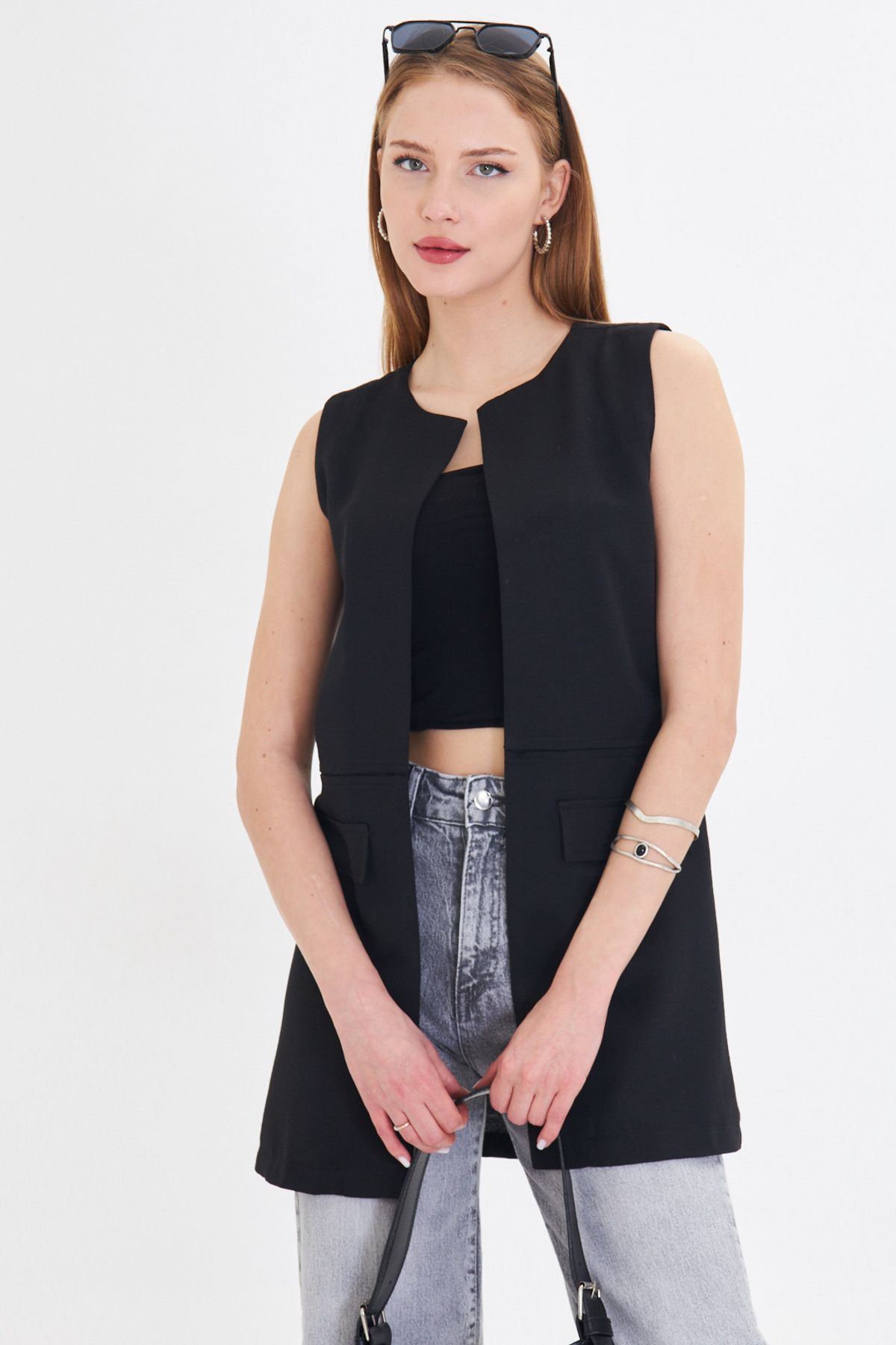 Female black zero collar sewing detailed vest ARM-25Y001019