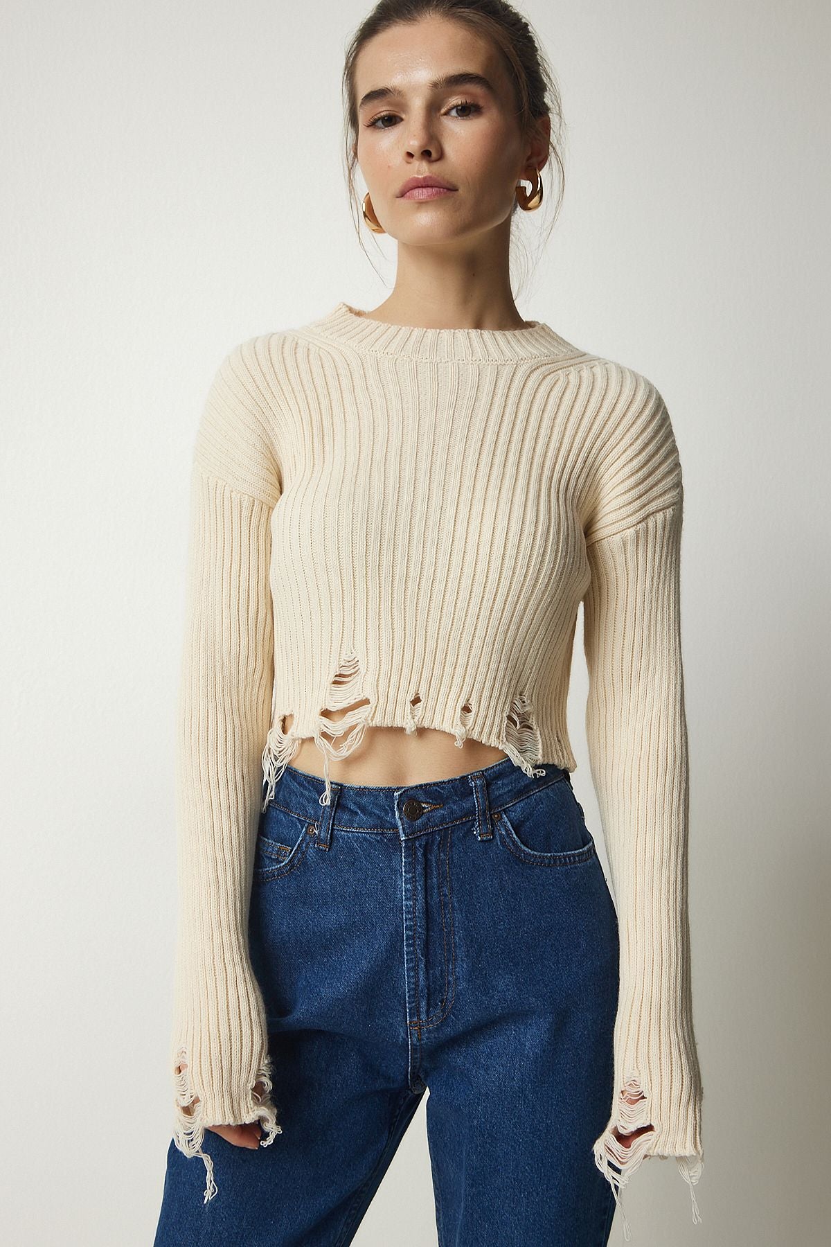 Women's Cream Torn Detailed Triko Crop sweater YY00181