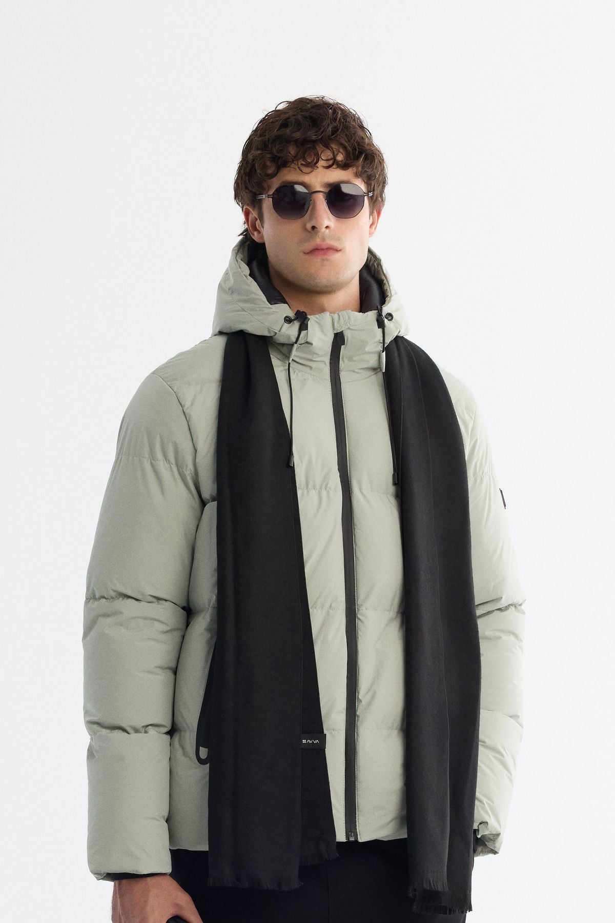 Men's light gray hooded collar fiber filling coat B006046