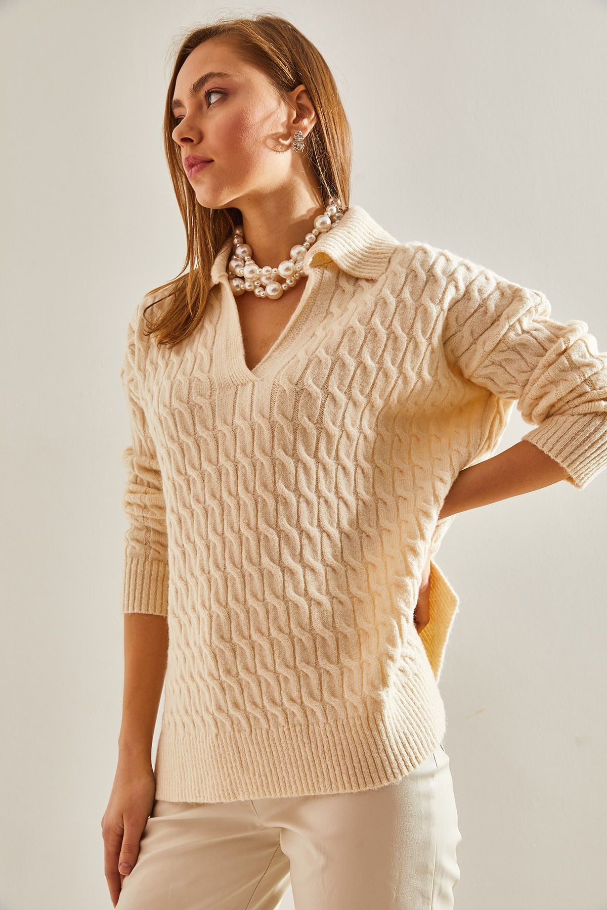 WOMEN V -neck patterned knitwear sweater