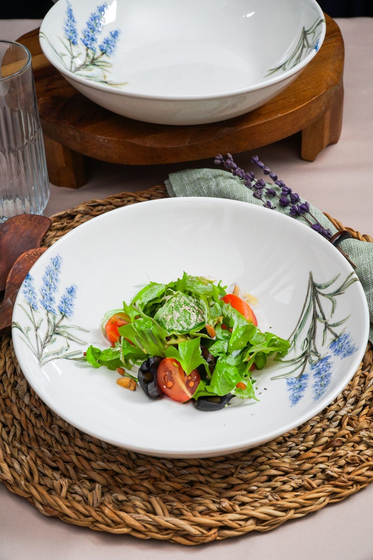 Lavender 2 Piece 23cm Porcelain Salad Plate