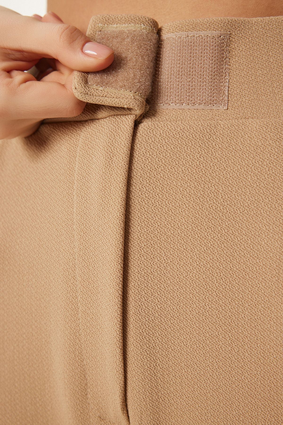 Female Biscuit Waist Card Casual Woven Pants RV00150