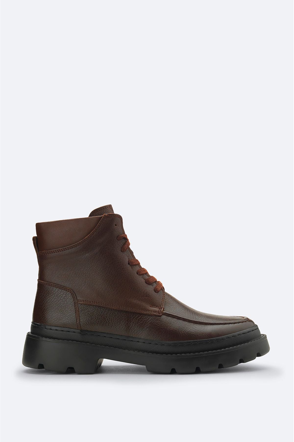 Men's Brown 100 %Leather Lace Flexible Base Bot A32Y8009