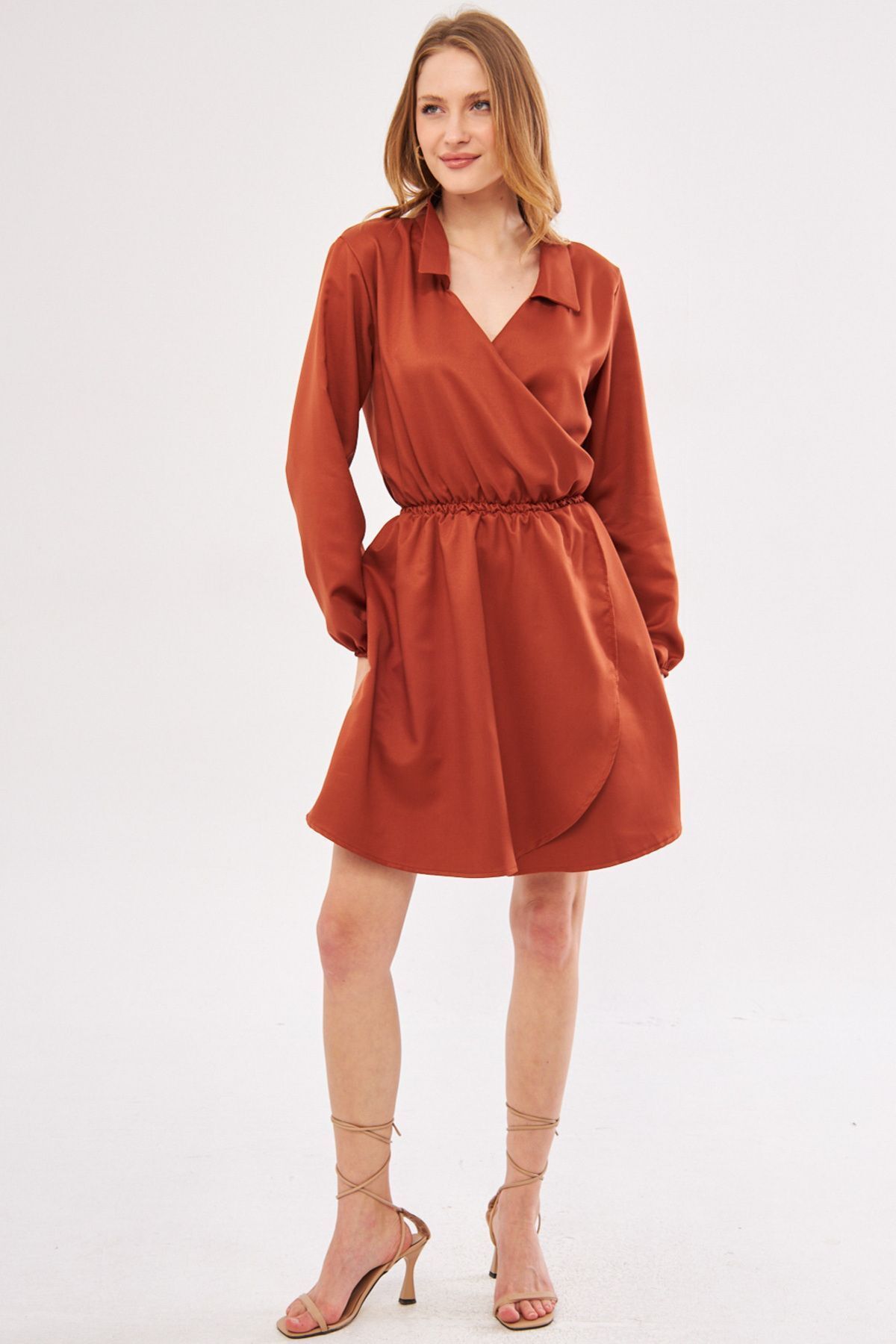 Female Tile Cruve collar arm and waist tire shirt collar antelop dress ARM-24Y001013