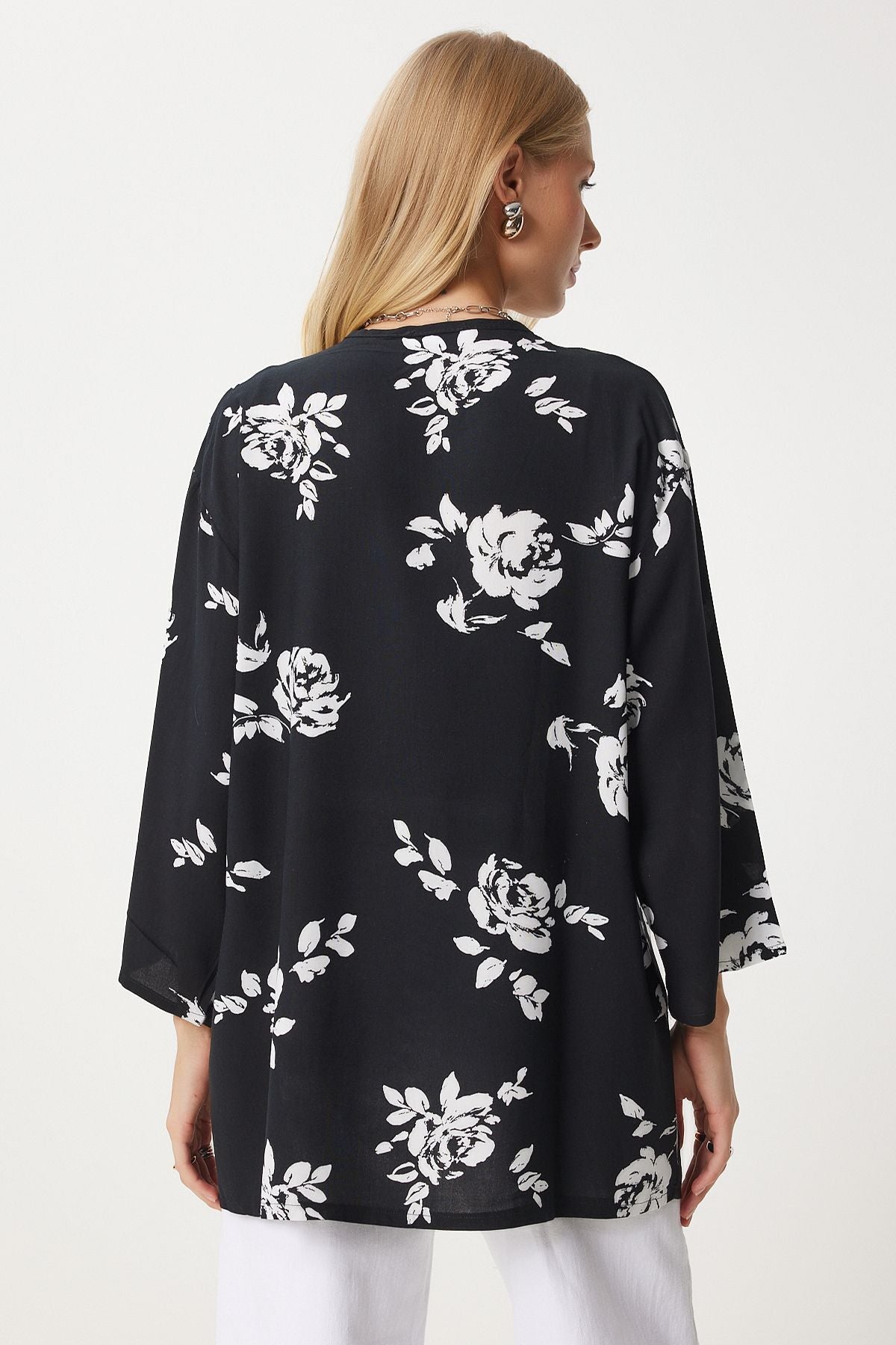 Female Black Patterned Viscose Kimono EN00615