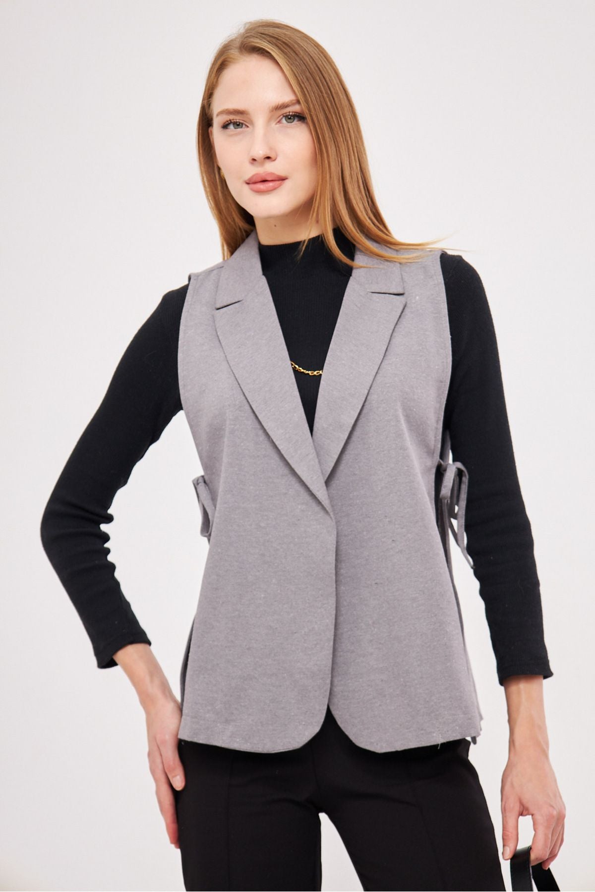 Female Gray Men's collar side-binding vest ARM-25K001007