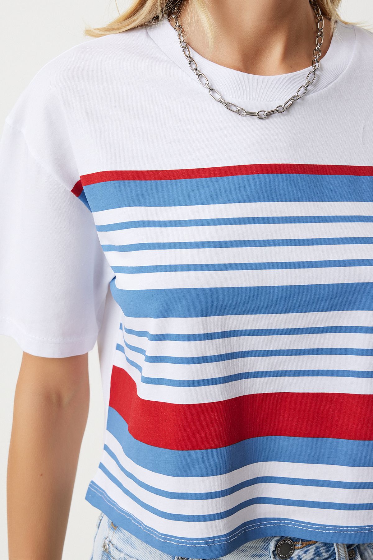 Woman White Blue Bicycle Collar Striped Knitting T-Shirt NJ00151