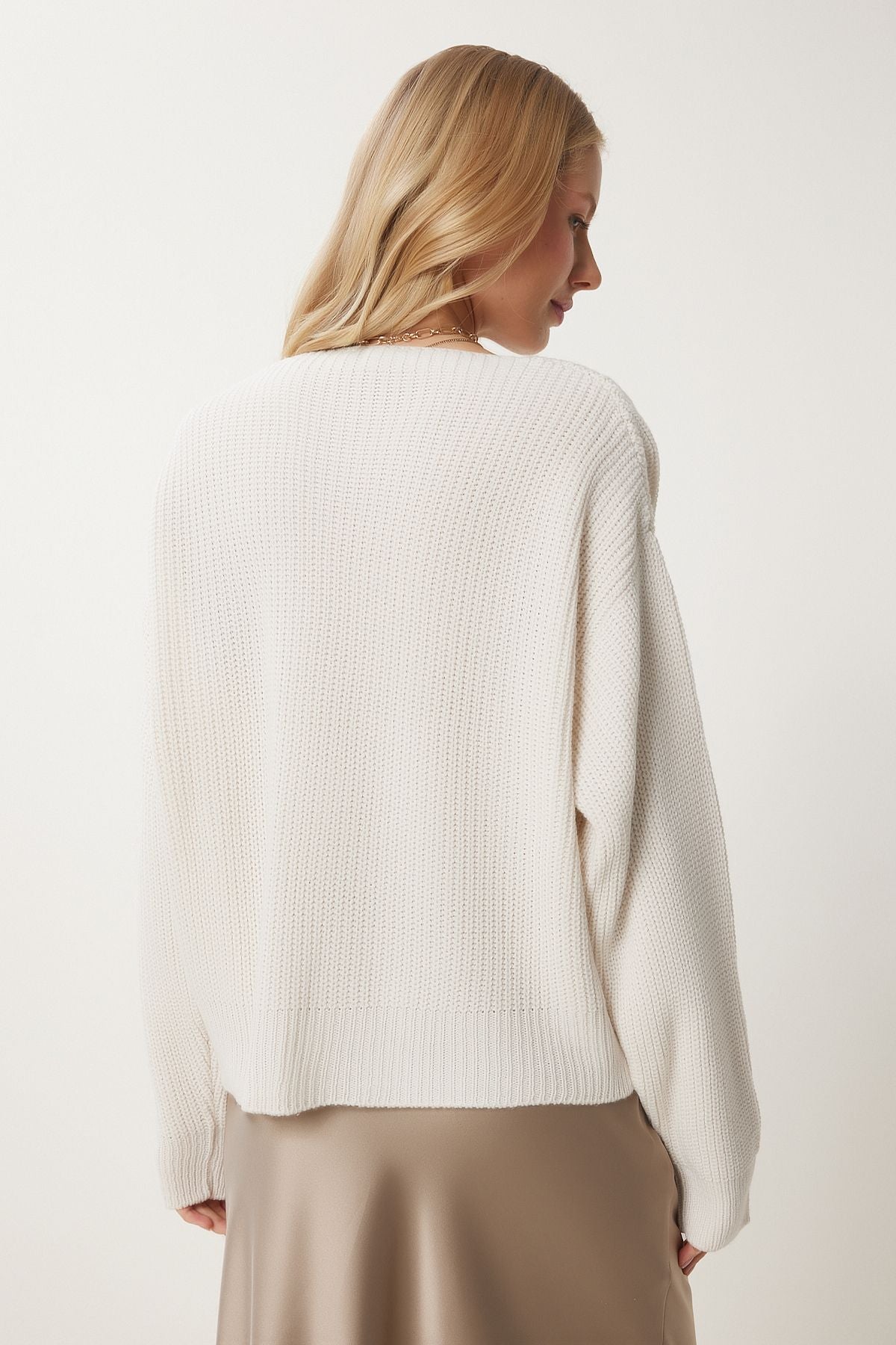 Women's Bone V -Neck Button Knitwear Cardigan MX00175