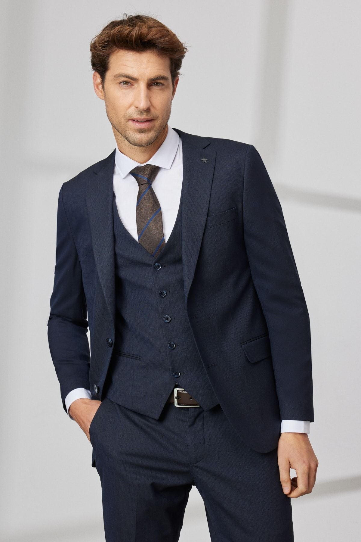 Men's dark navy blue slim fit narrow cutting mono collar patterned vest suit suits