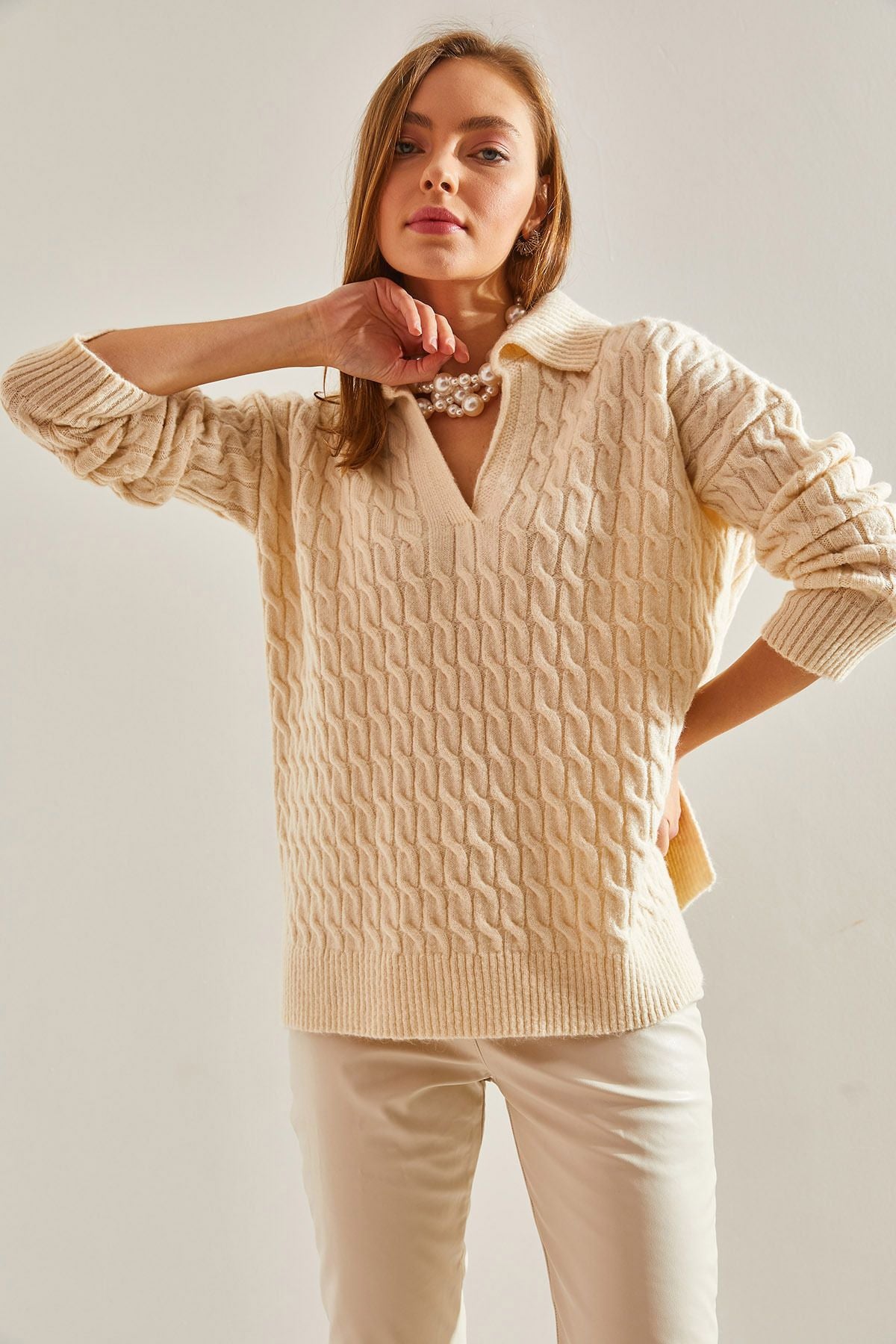 WOMEN V -neck patterned knitwear sweater