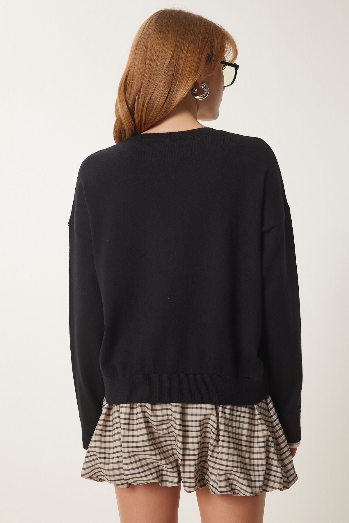 Female black contrast strip detailed seasonal knitwear cardigan US00953