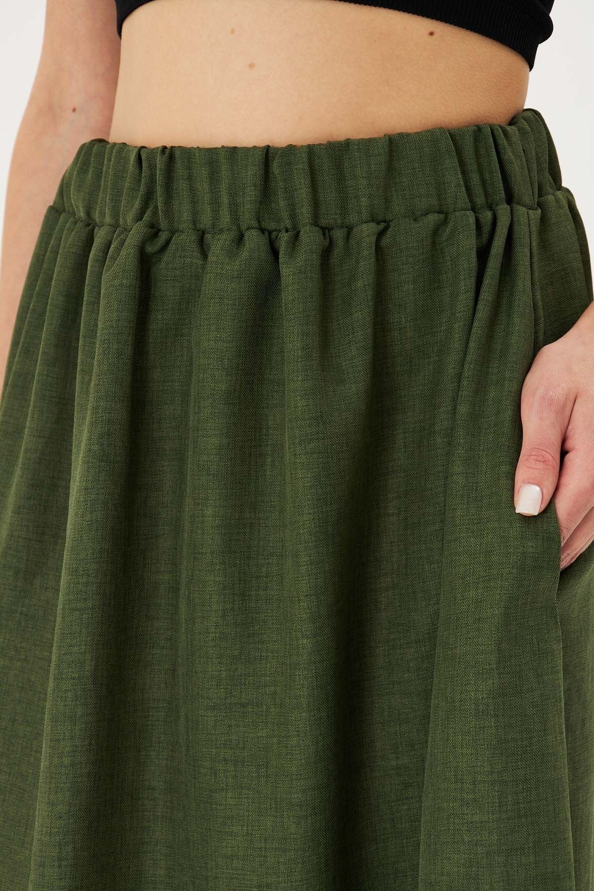 Female Green Waist Midi Skirt with Pockets Arm-25k001010