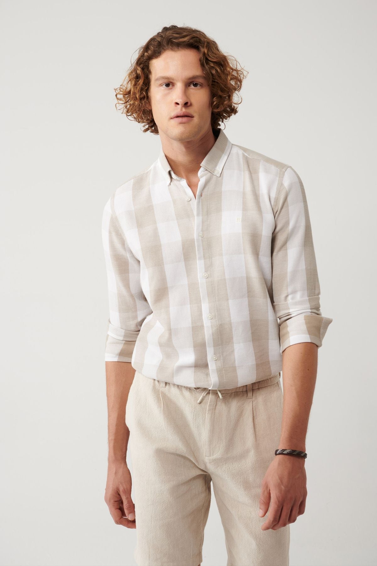 Men's beige 100 %cotton button collar cotton plaid textured shirt A41y2044