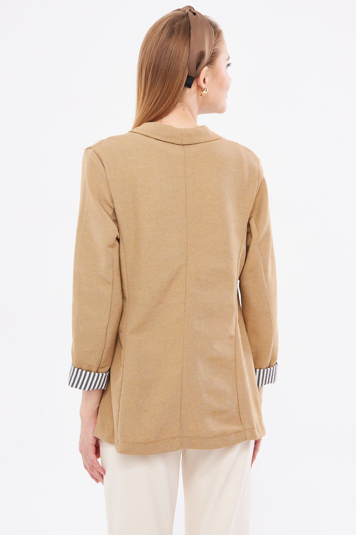 WOMEN DARK MISSION SOLID SOLID SOLUTION SOLID JACKET ARM-22K001122
