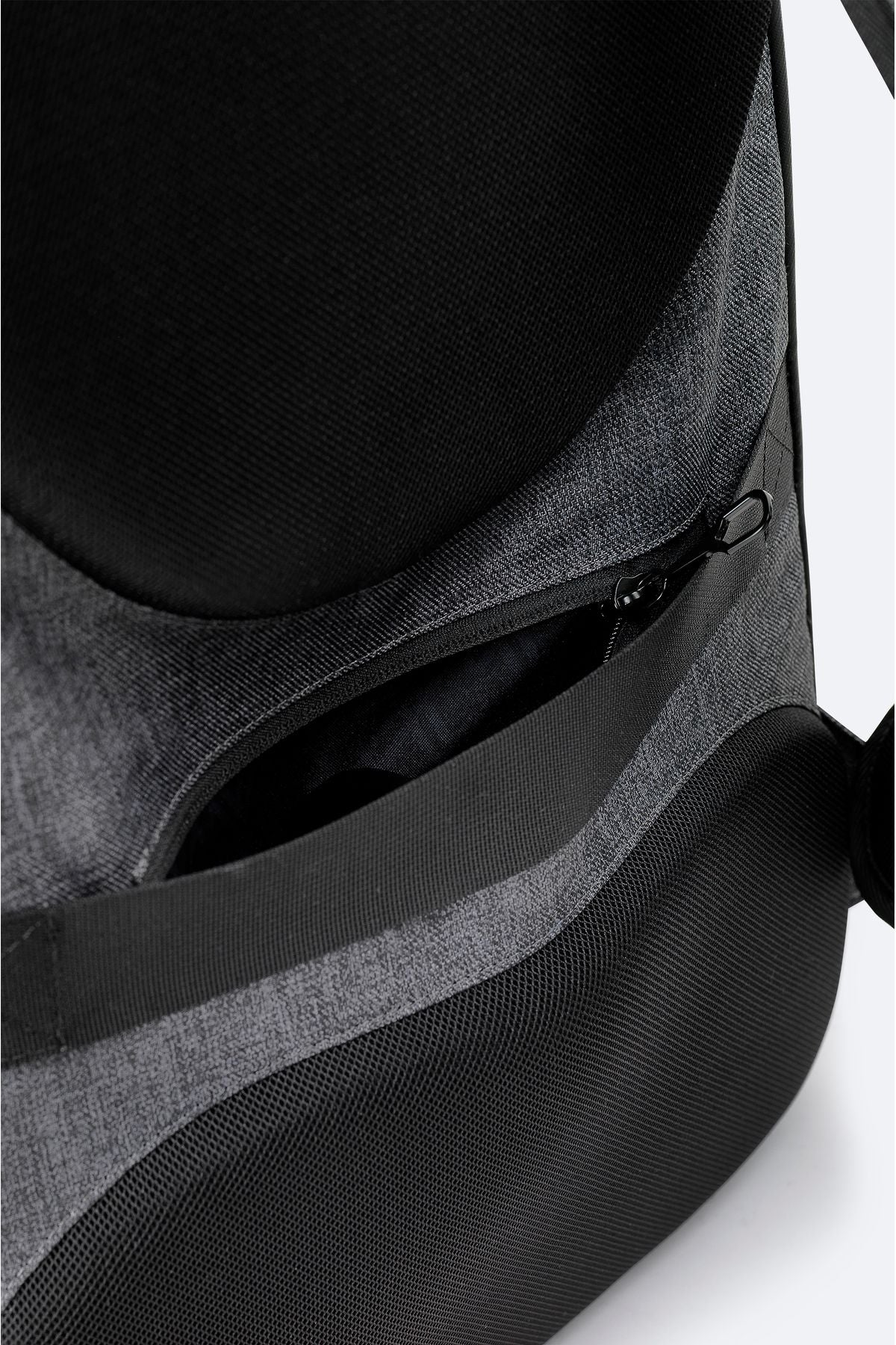 Men's anthracite shell backpack A42y9129