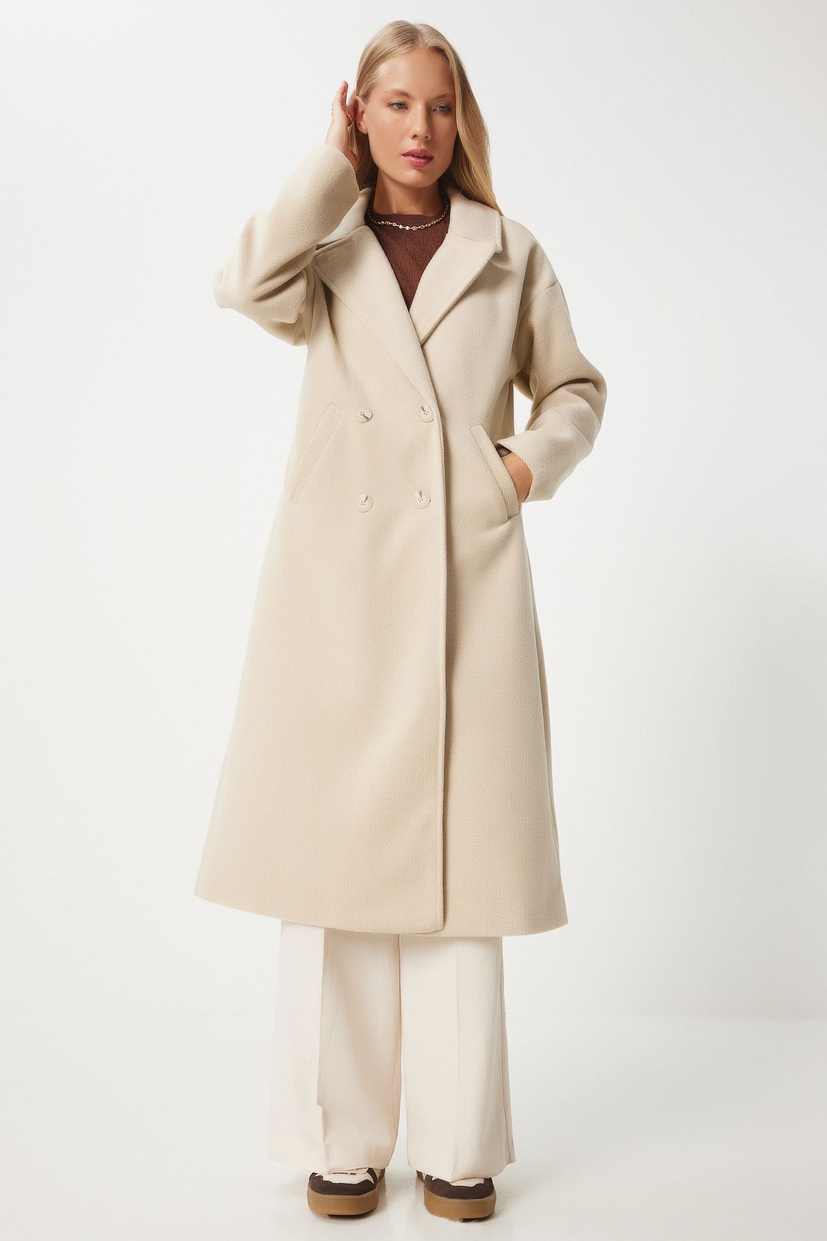 Female Beige Cruve Yaka Stamp Coat DD01337