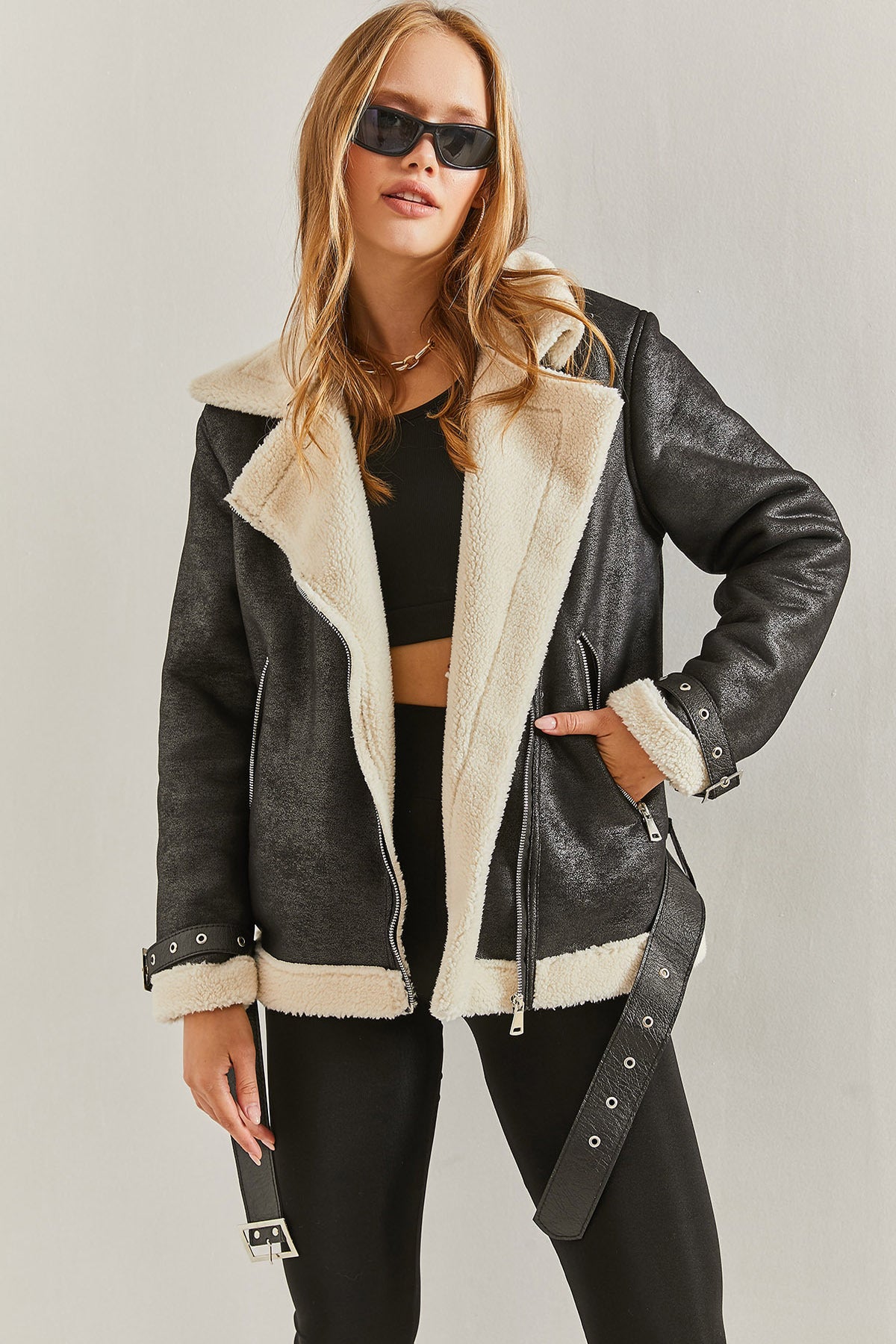 Women's Belted Sleeves and Fur Laminated Suede Coat 40961006