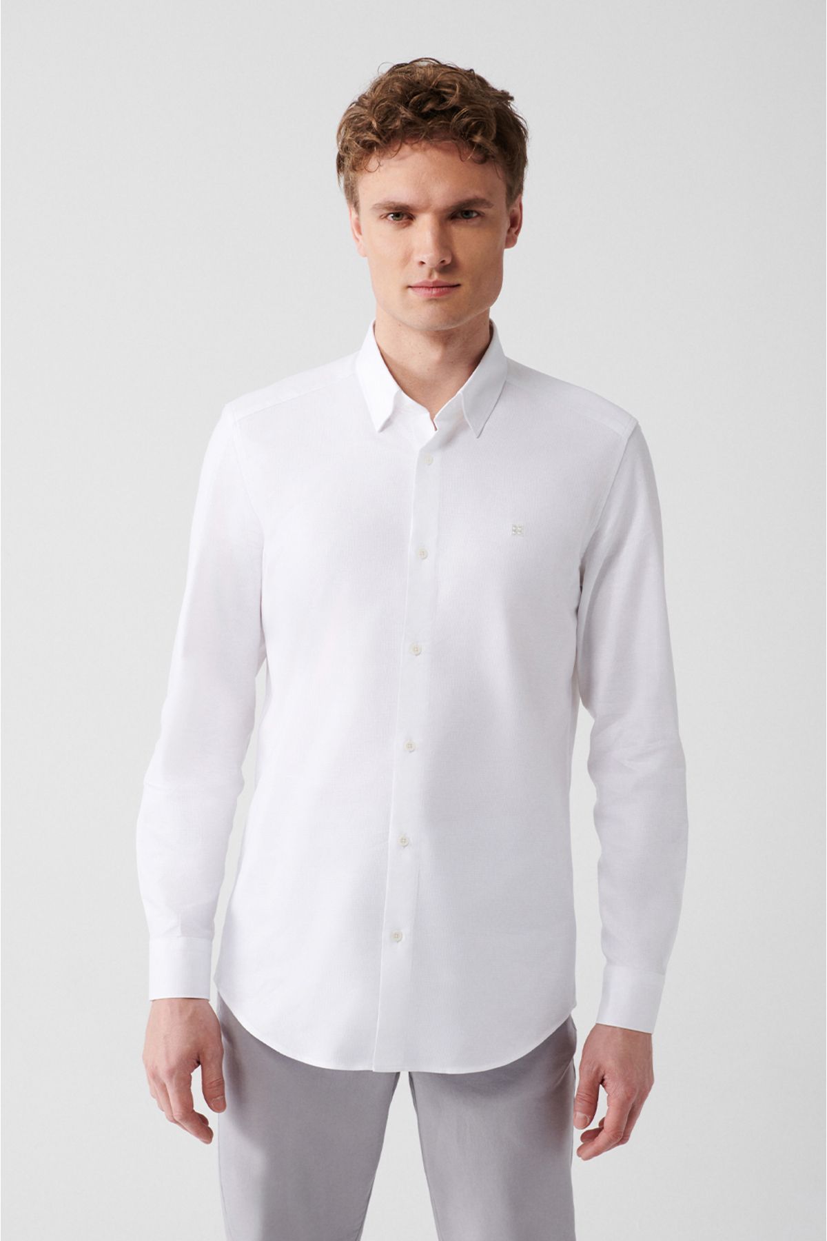 Men's white 100 %cotton bottom buttoned collar Alaslu Slim fit narrow cut shirt A31y2003