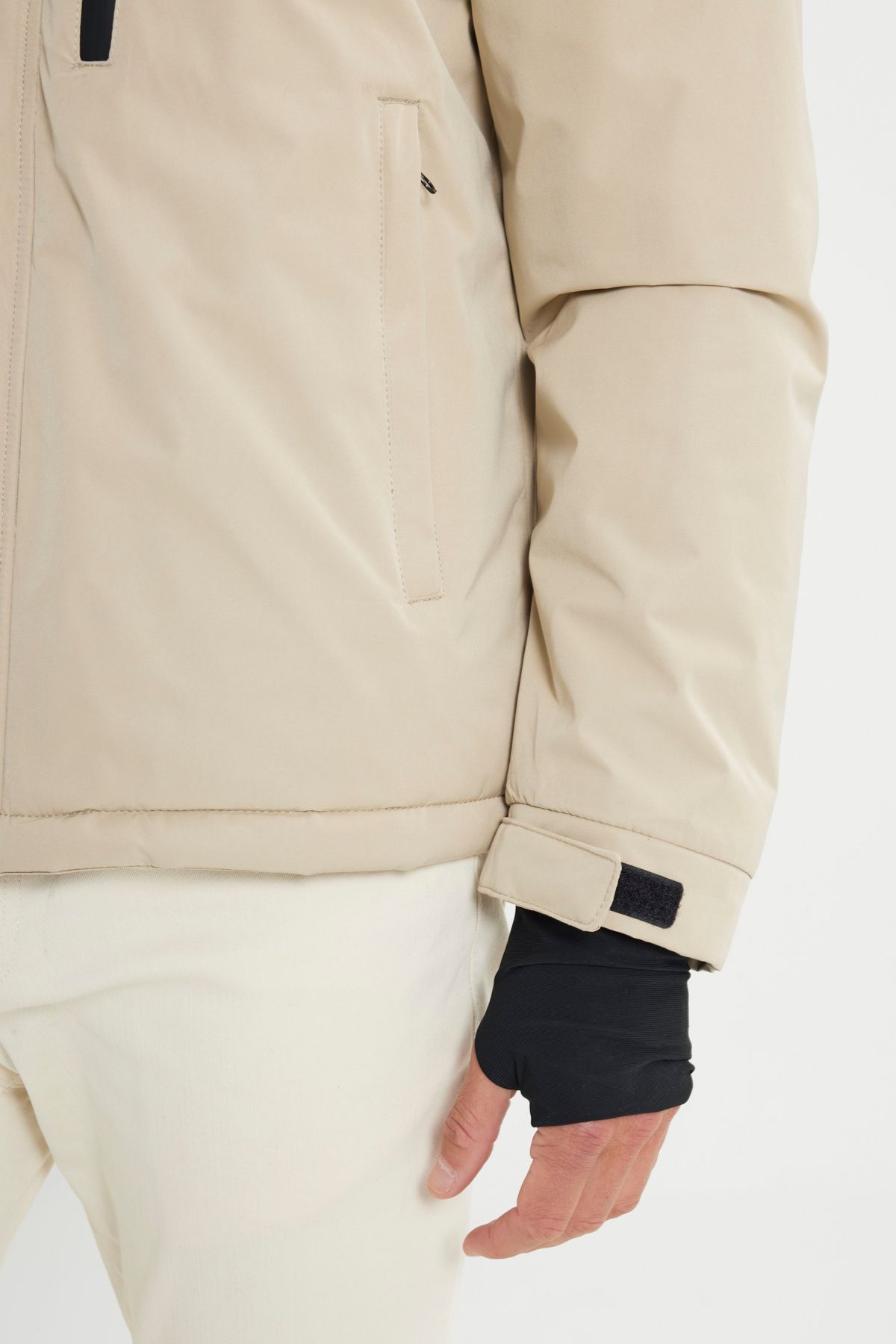 Standard Fit Normal Cutting Hooded Side Pocket Coat