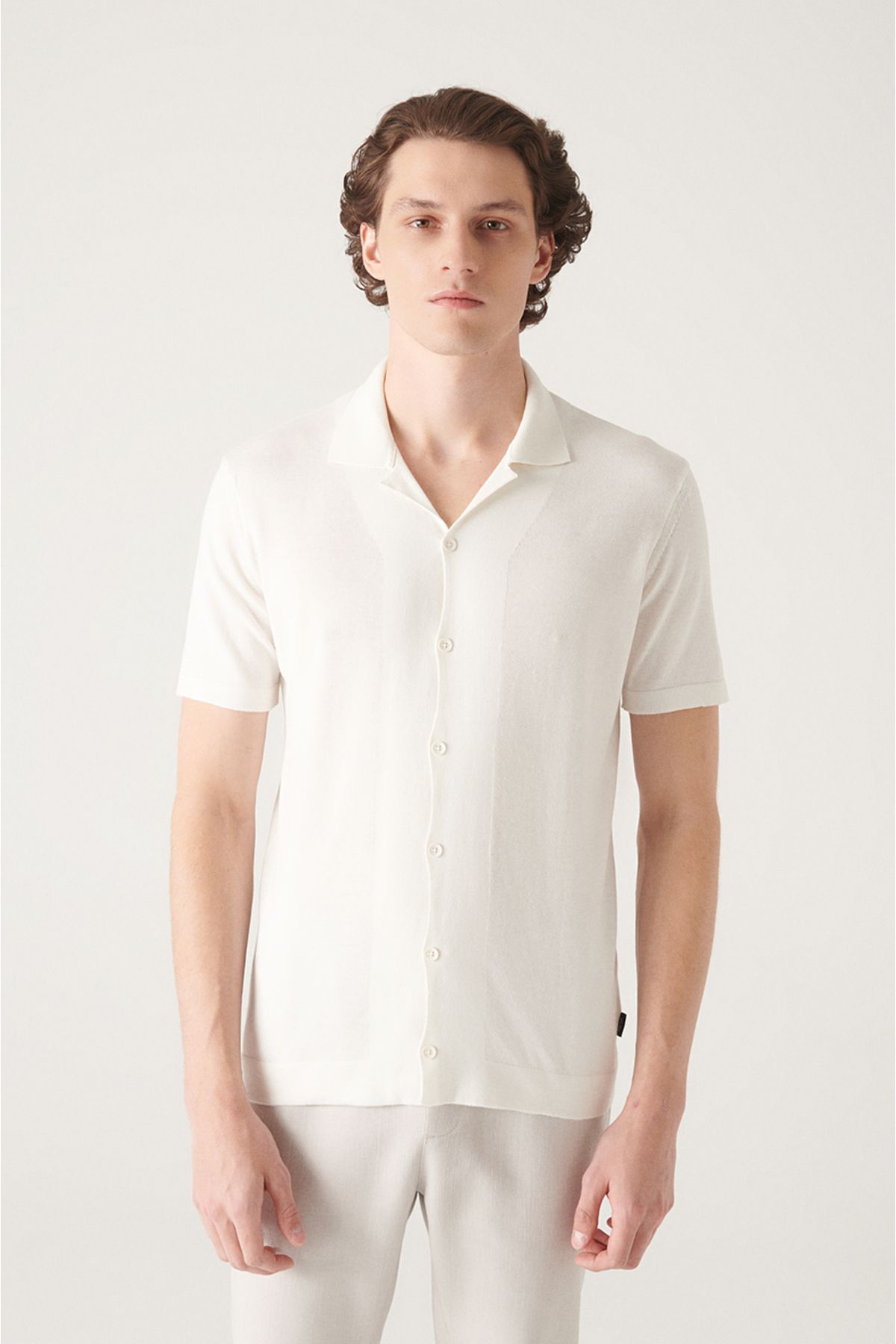 Men's White Cuban collar button knitwear T-shirt B005008
