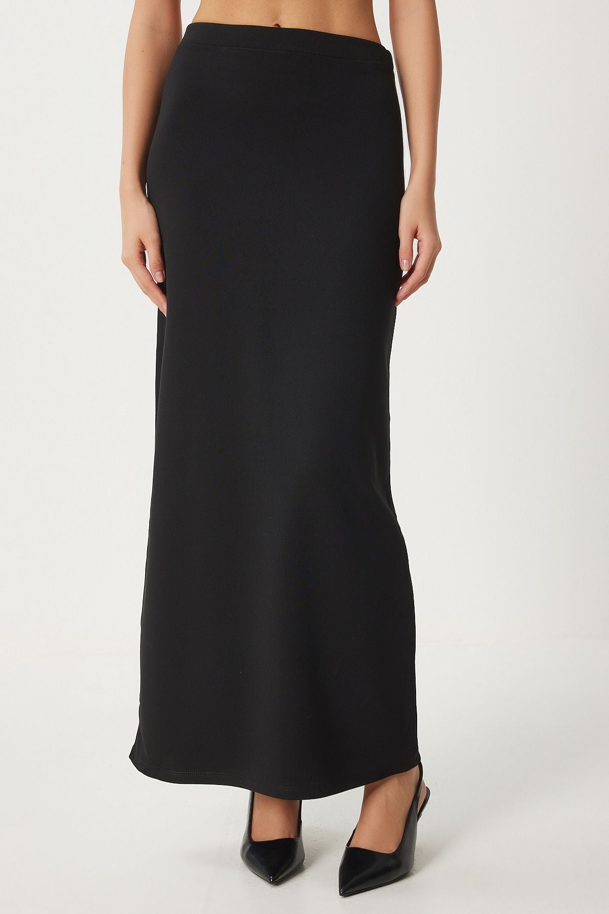 Female black slit surrounding midi viscose knitted skirt ub00072