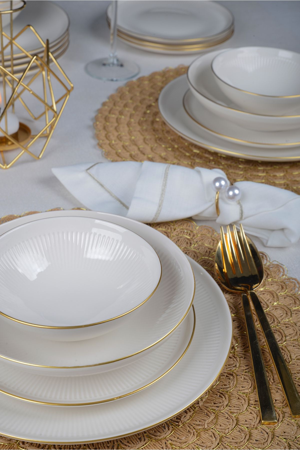 DREAM 24 PIECES 6 PEOPLE GOLD PORCELEEN DINNER SET