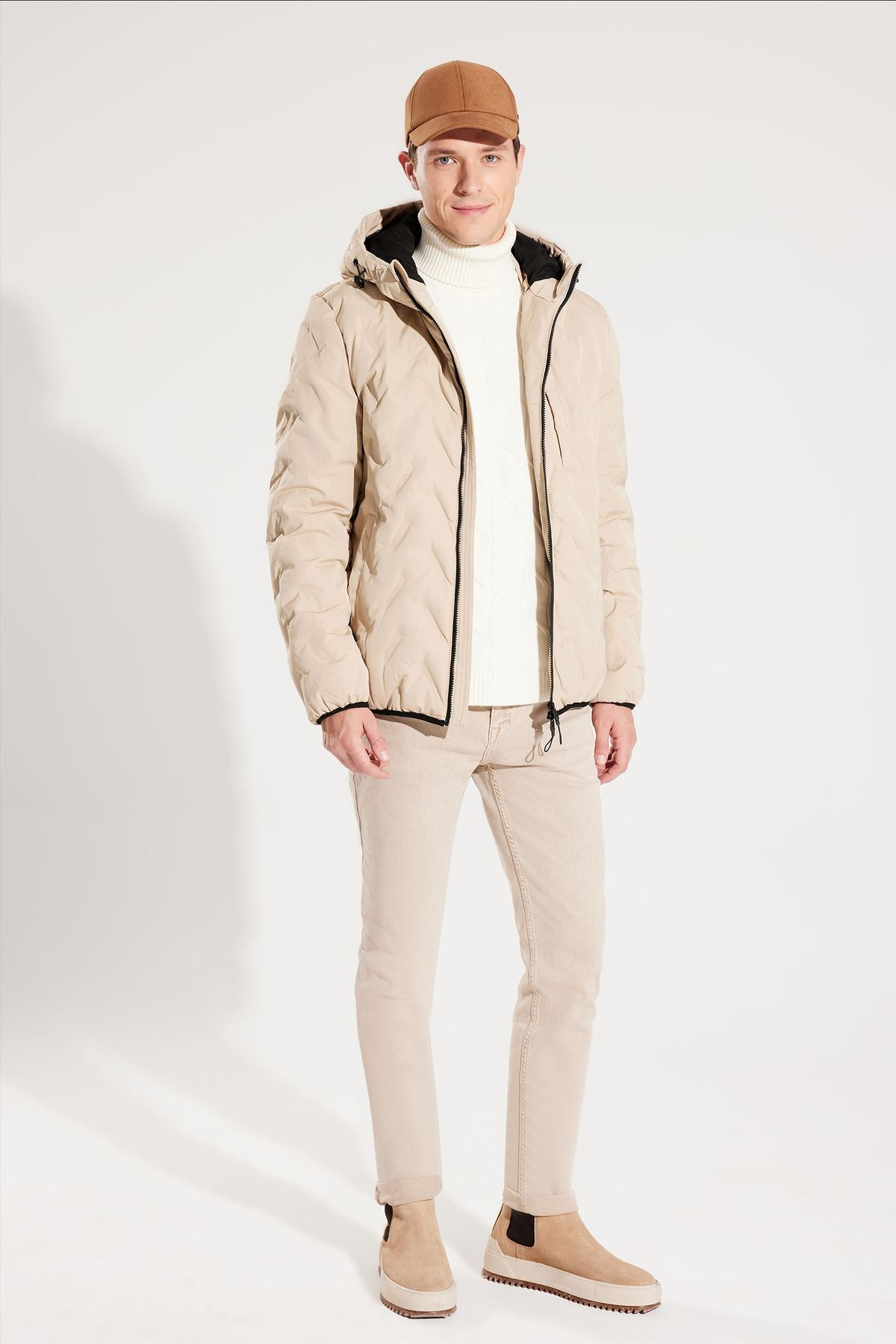 Men's Beige Hopedwater Water Driving Windproof Carrying Hanger Inflatable Mont A32Y6041