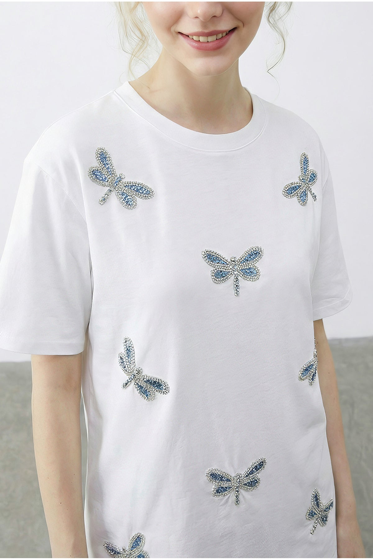 Women's Beaded Stone Embroidered Dragonfly Patterned Comfortable T-Shirt 2212 60283971