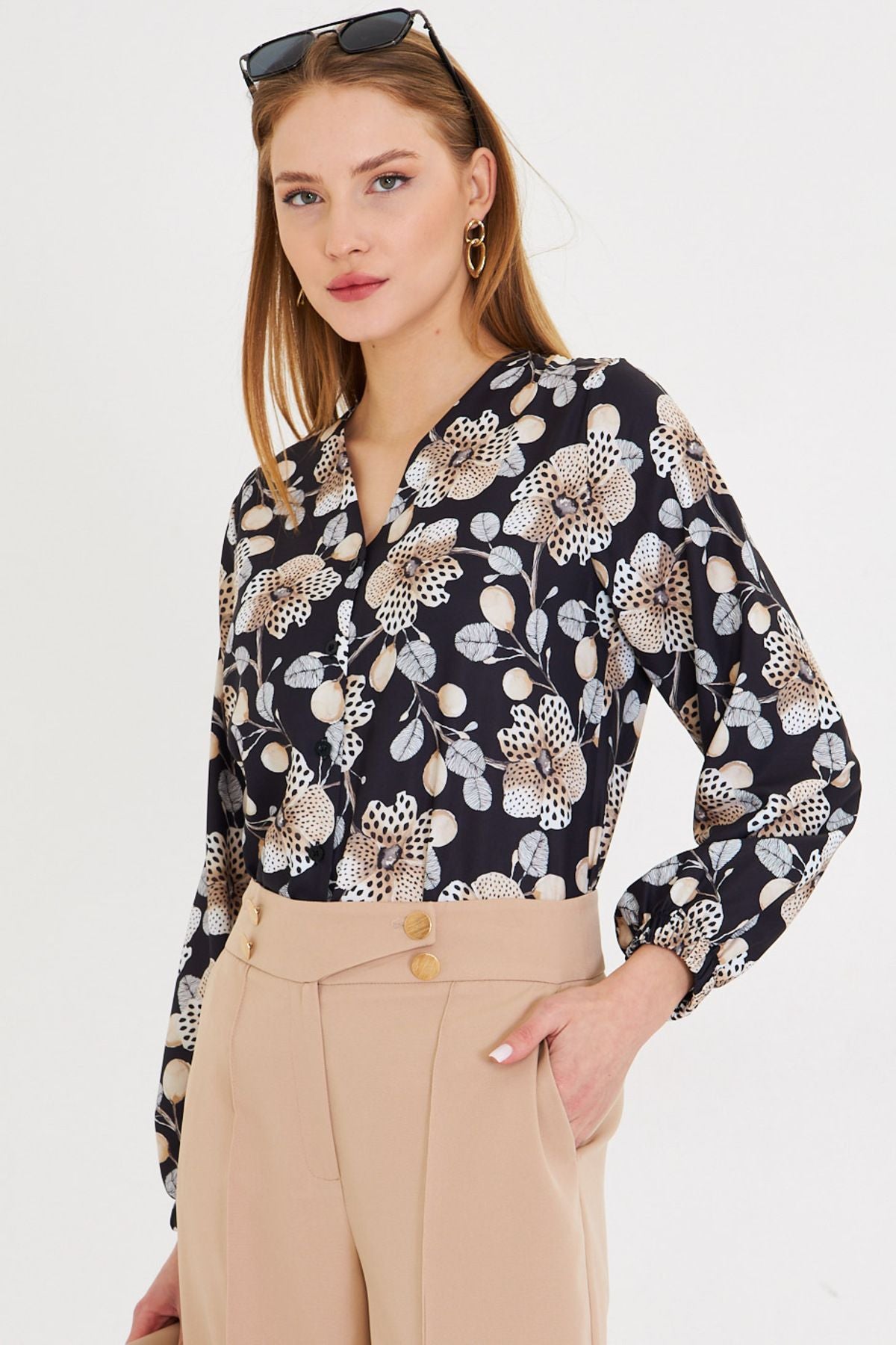 Female Beige Sleeves with rubber patterned shirt ARM-25Y001014