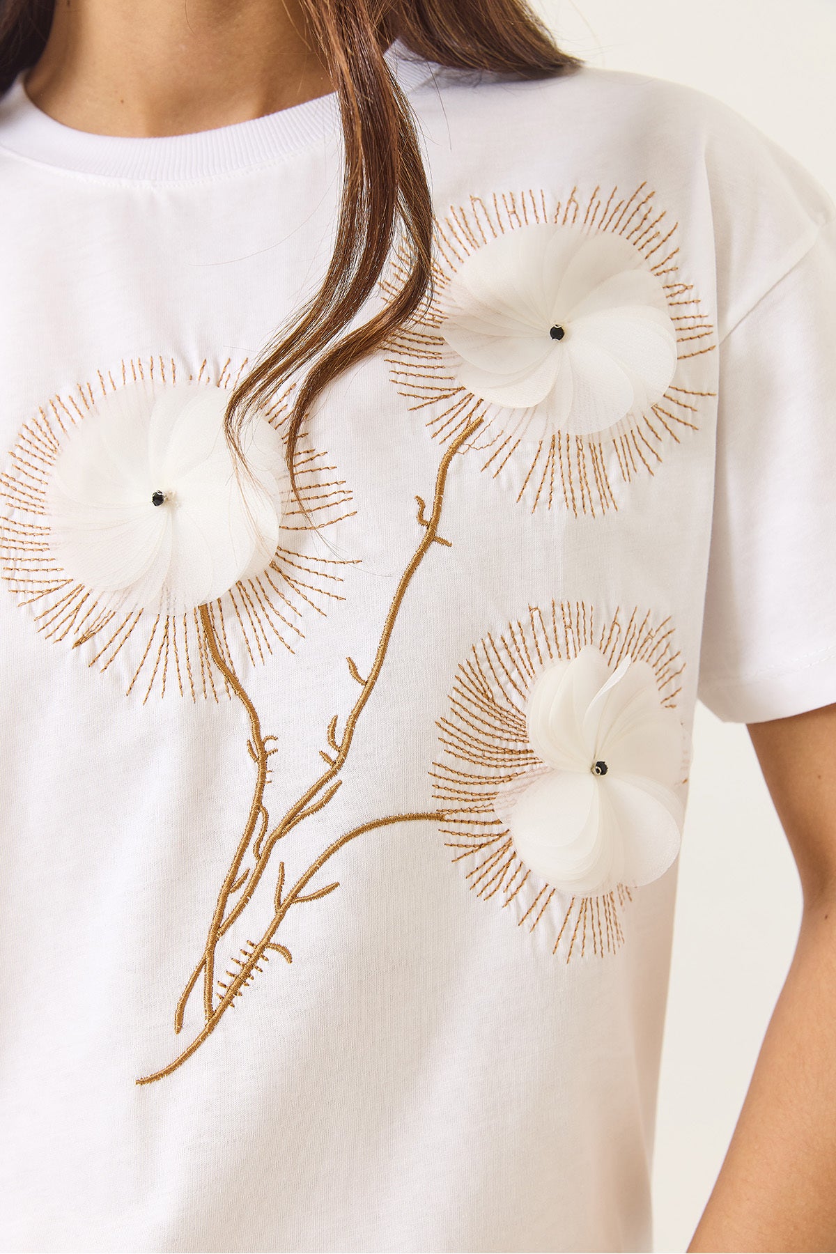 Women's Crew Neck Short Sleeve Embroidered Embossed Accessory T-Shirt 60602024