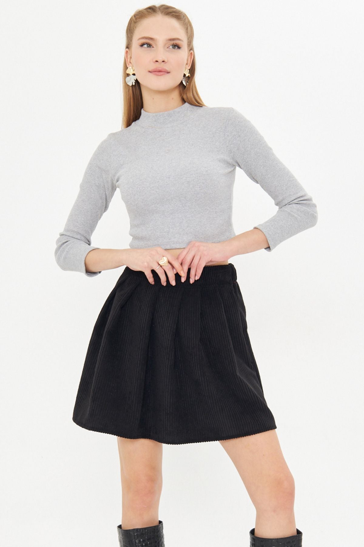 WOMEN BLACK WALL RAZIFE SHORT SKIN ARM-25K001080