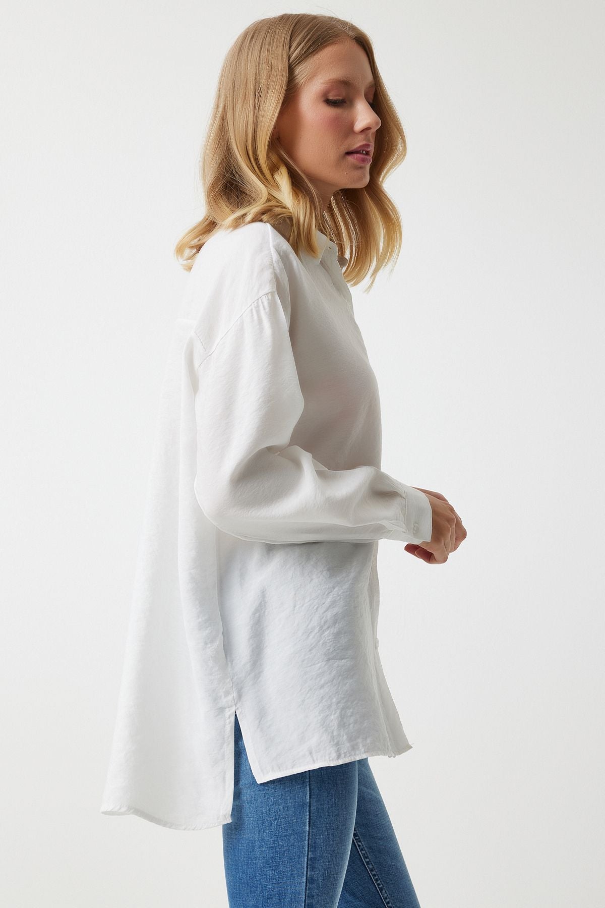 Woman Ekru Oversize Long Linen Ayrrin Shirt to00141