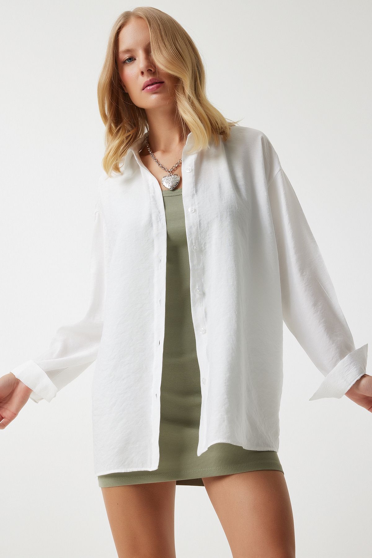 Woman Ekru Oversize Long Linen Ayrrin Shirt to00141