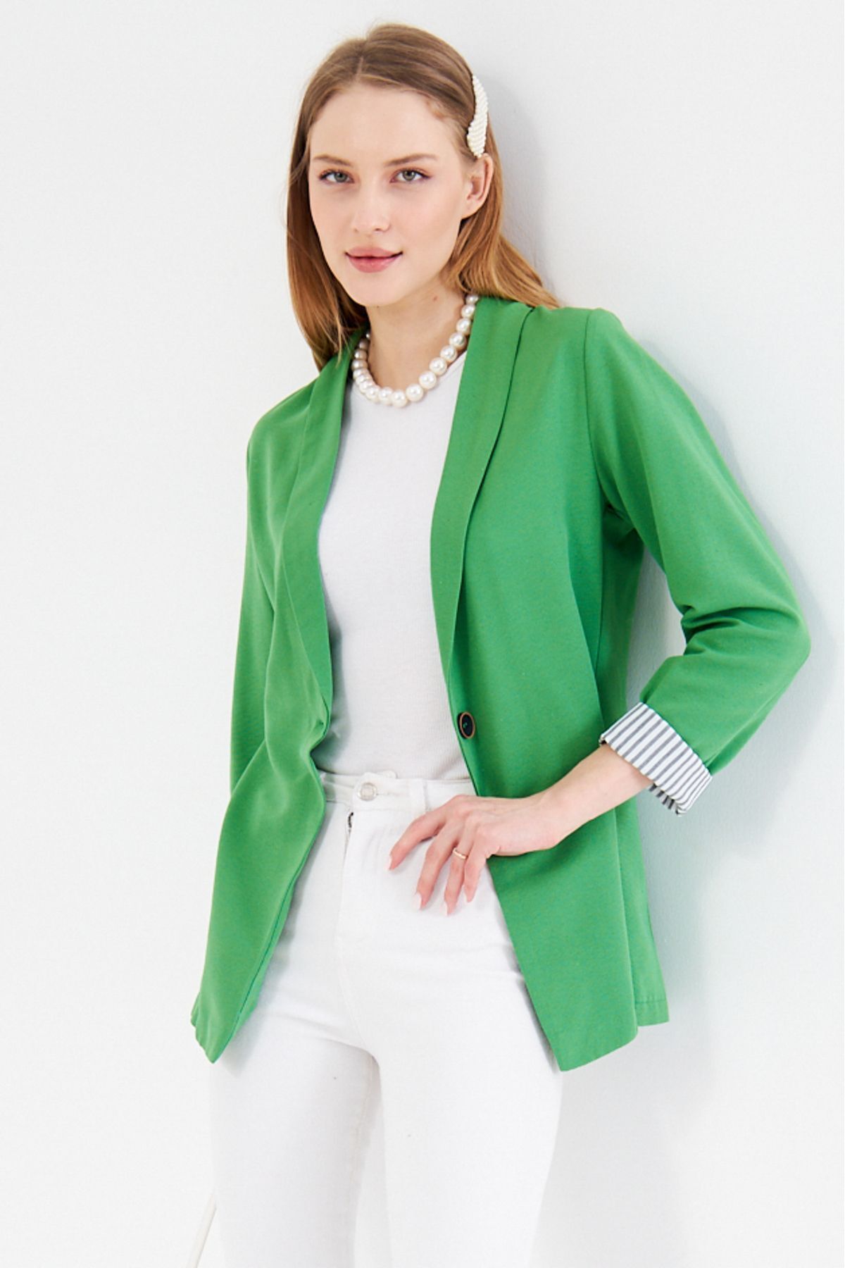 WOMEN LIGHT GREEN ARM INSIDE SINGLE buttoned jacket ARM-22K001122