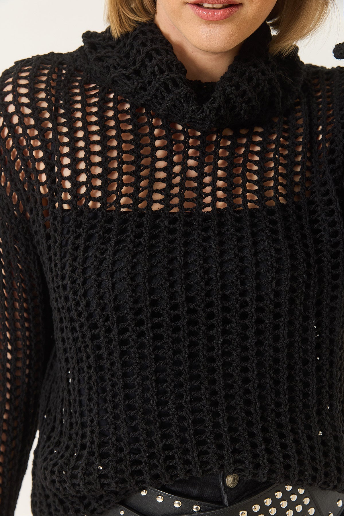 Women's Collared Oversize Long Sleeve Openwork Blouse 20251029