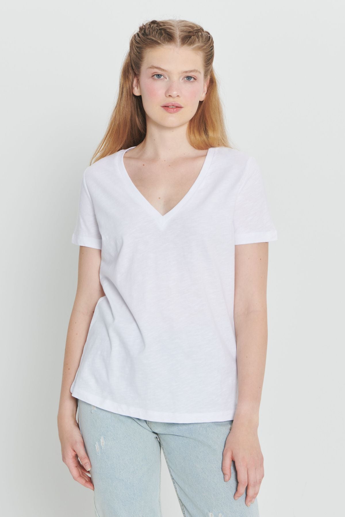 Woman White 100 %Cotton Standard Fit Normal Cut Normal Vaka Basic T -shirt