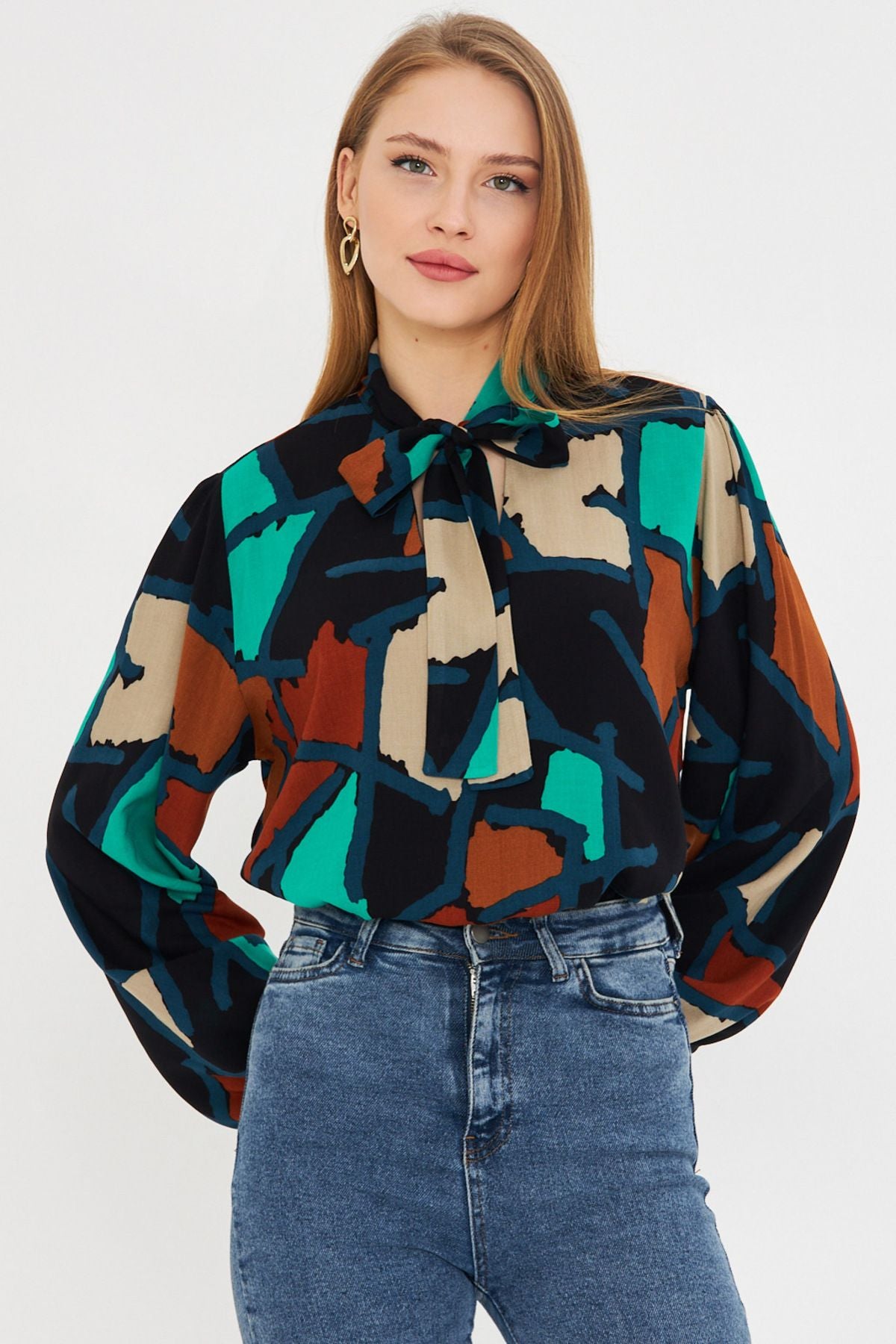 Female turquoise collar connecting arm tire blouse ARM-25K001096