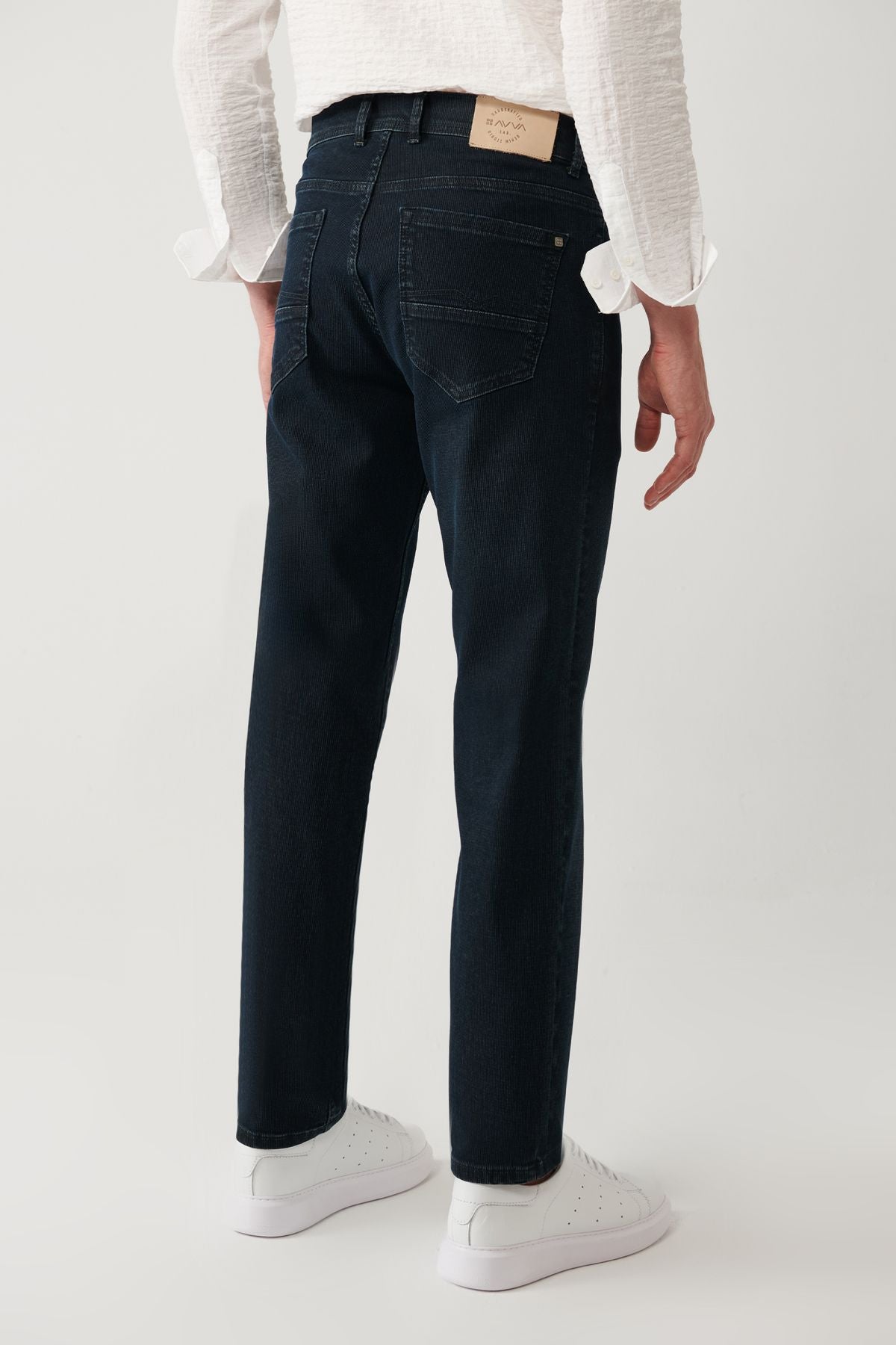 Men's navy blue tumbled washing Jean pants A41y3510