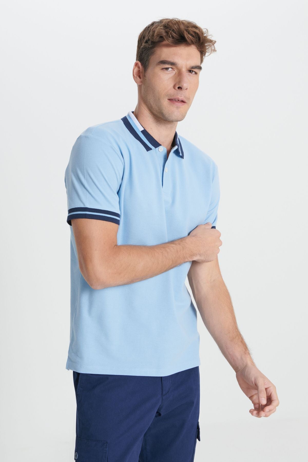 Men's light blue slim fit narrow cut 100 %cotton curved polo collar t -shirt