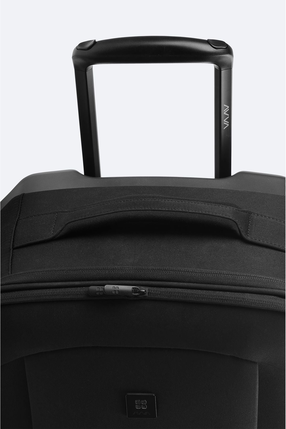 Men's black small size suitcase B008106