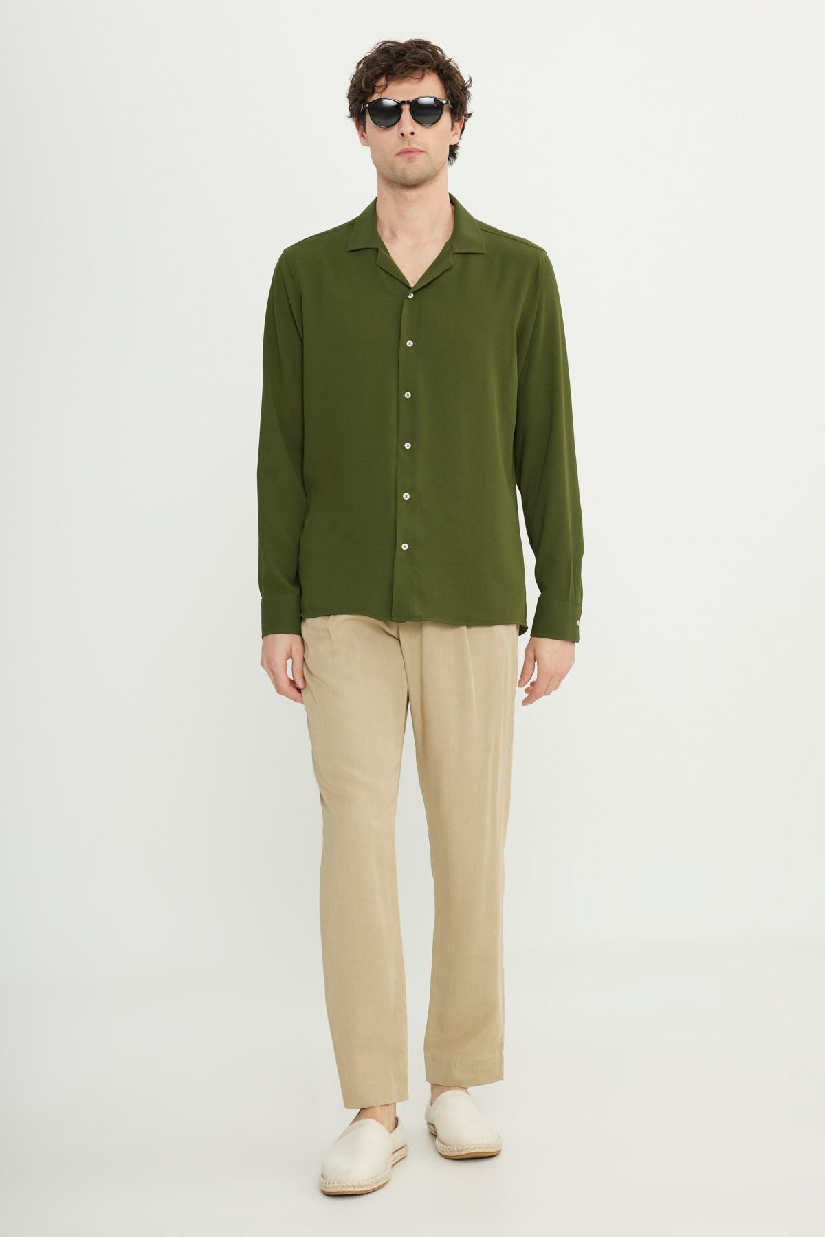 Men's Khaki Comfort Fit comfortable cut hawai collar jacquard shirt