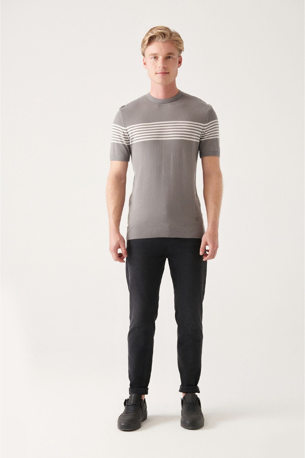 Men's gray bike collar chest and arm line detailed knitwear t-shirt a31y5116
